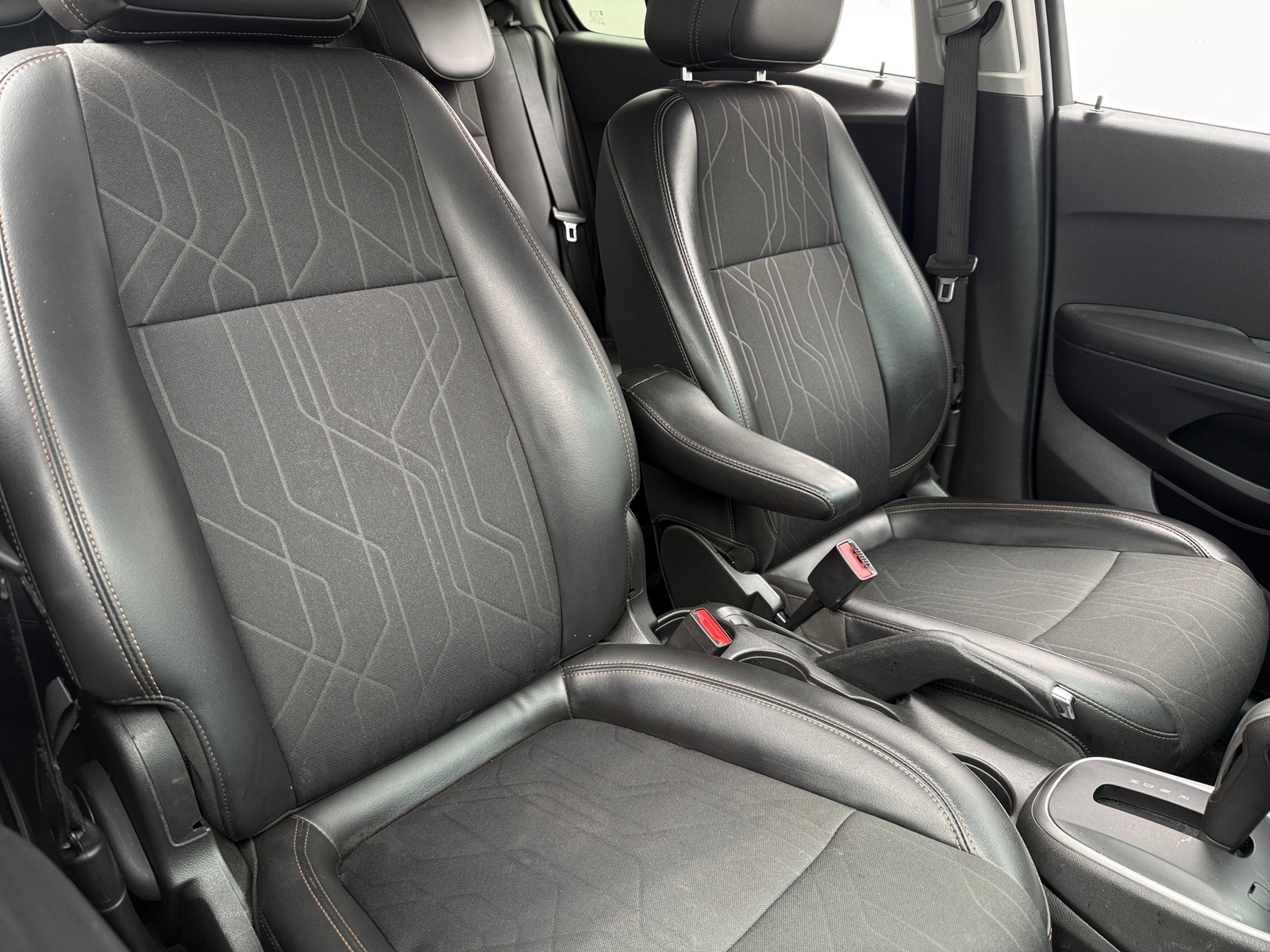 Thumbnail: 2020 Chevrolet Trax - 2