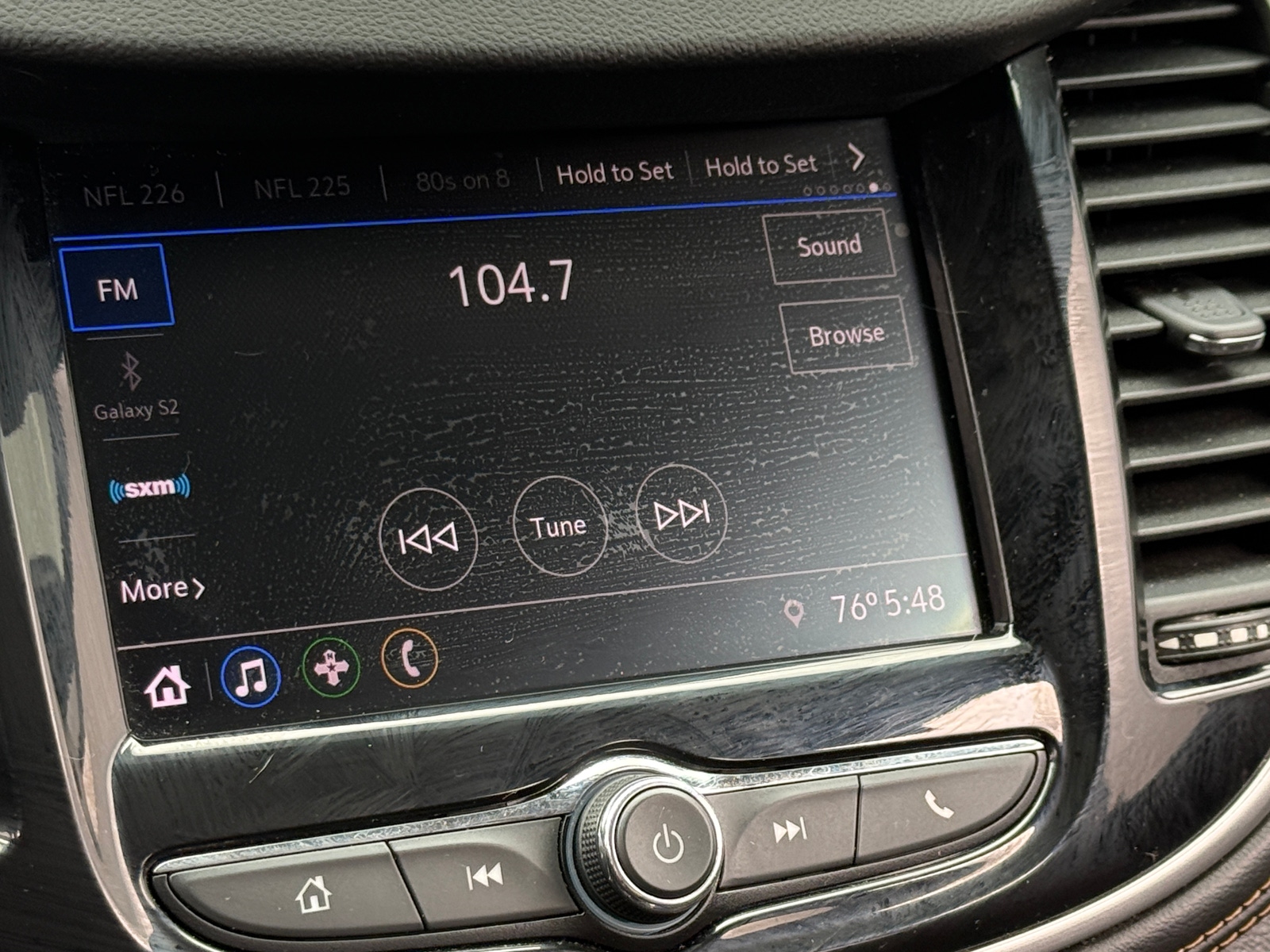 Thumbnail: 2020 Chevrolet Trax - 4
