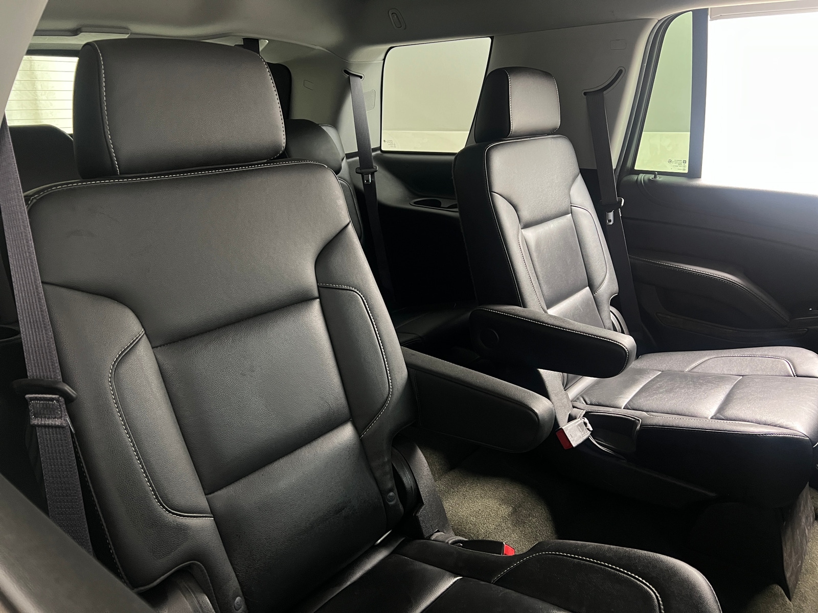 Thumbnail: 2017 Chevrolet Tahoe - 5