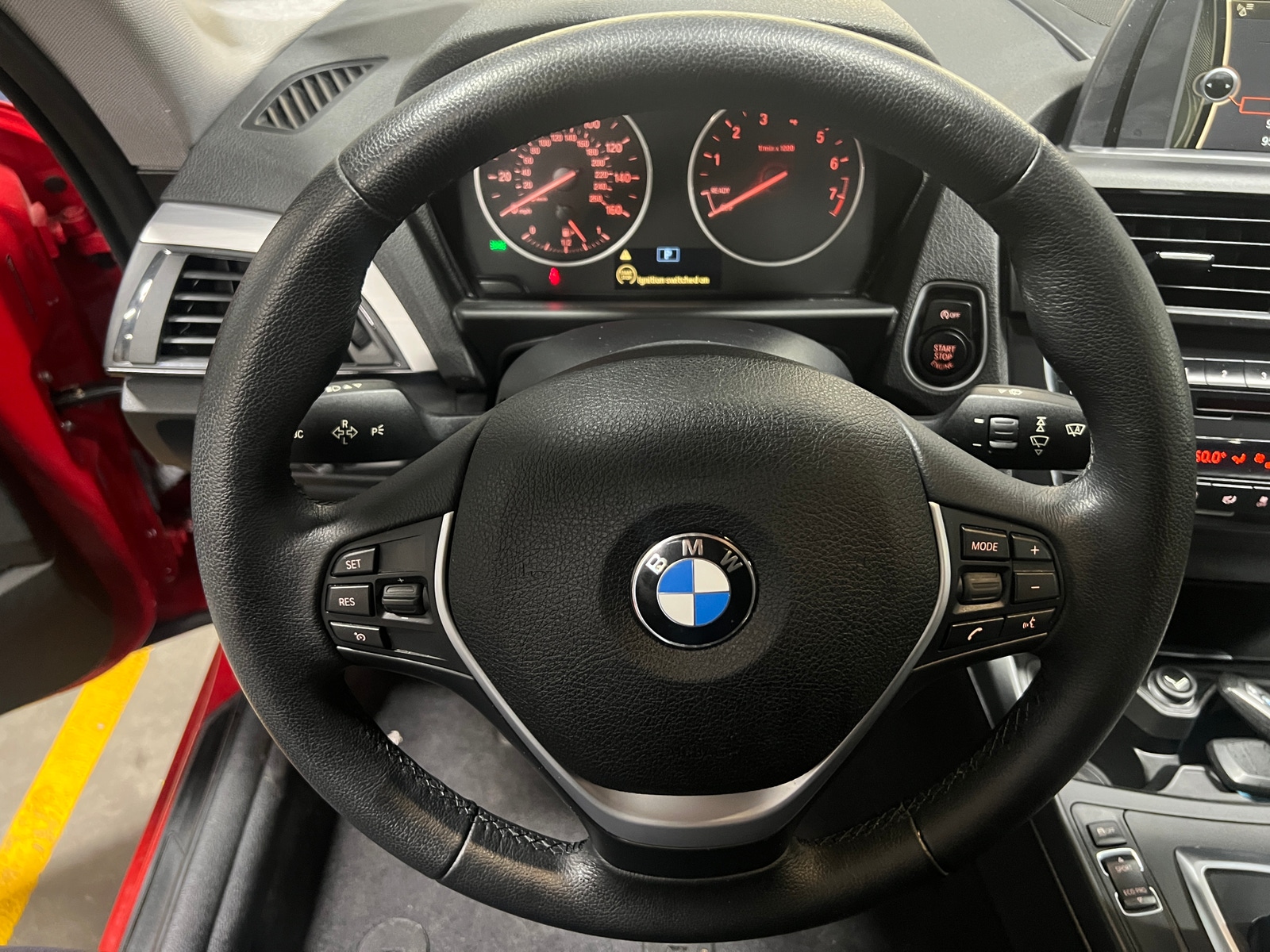 Thumbnail: 2014 BMW 2 Series - 3