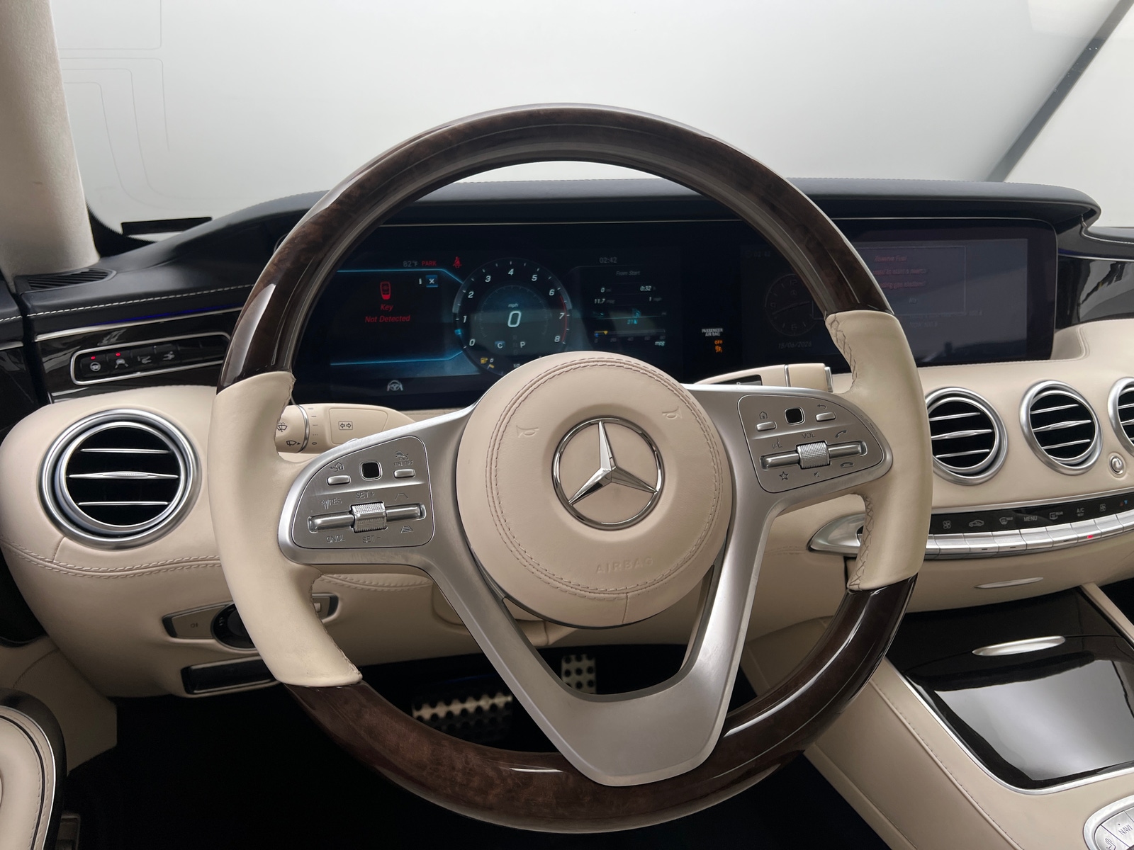 Thumbnail: 2018 Mercedes-Benz S-Class - 4