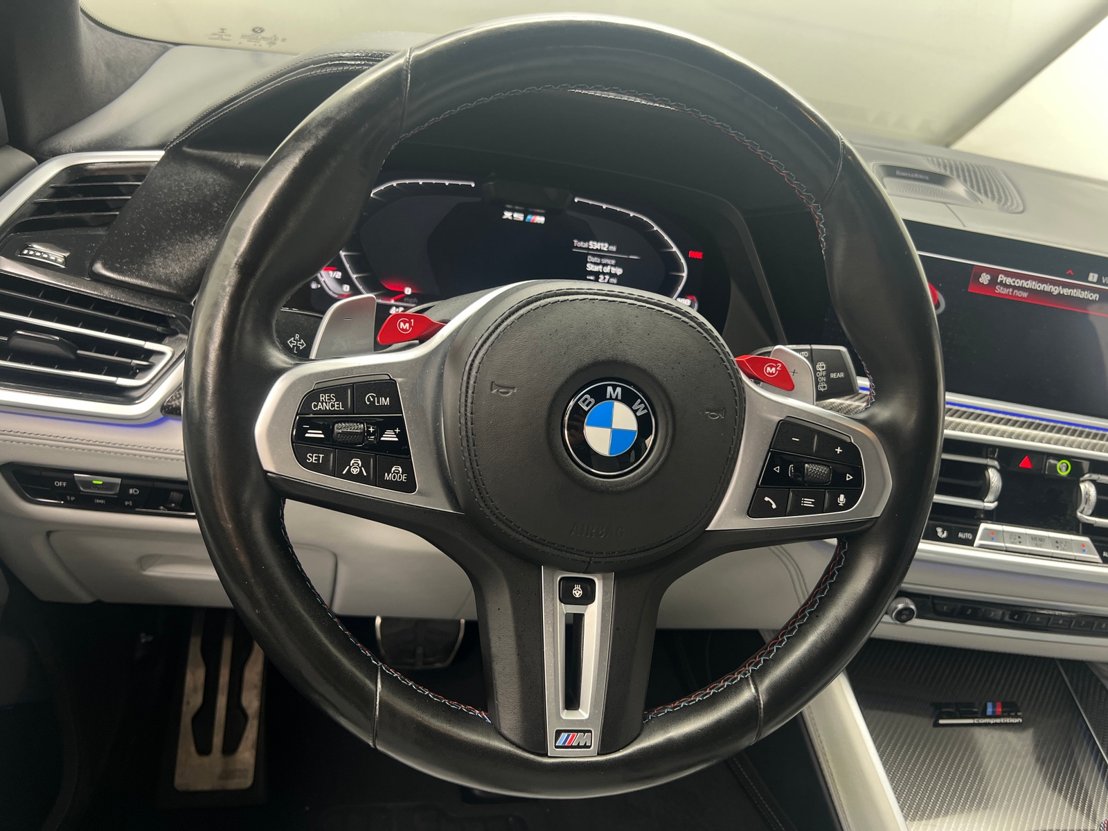 Thumbnail: 2021 BMW X5 - 4