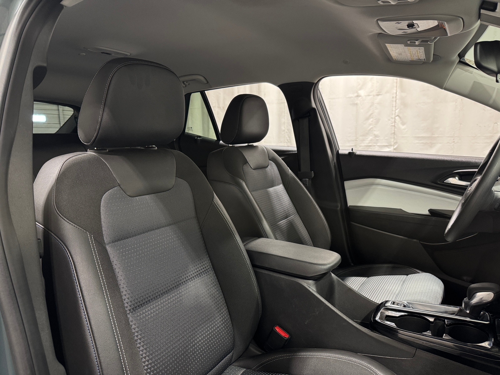 Thumbnail: 2025 Chevrolet Trax - 2