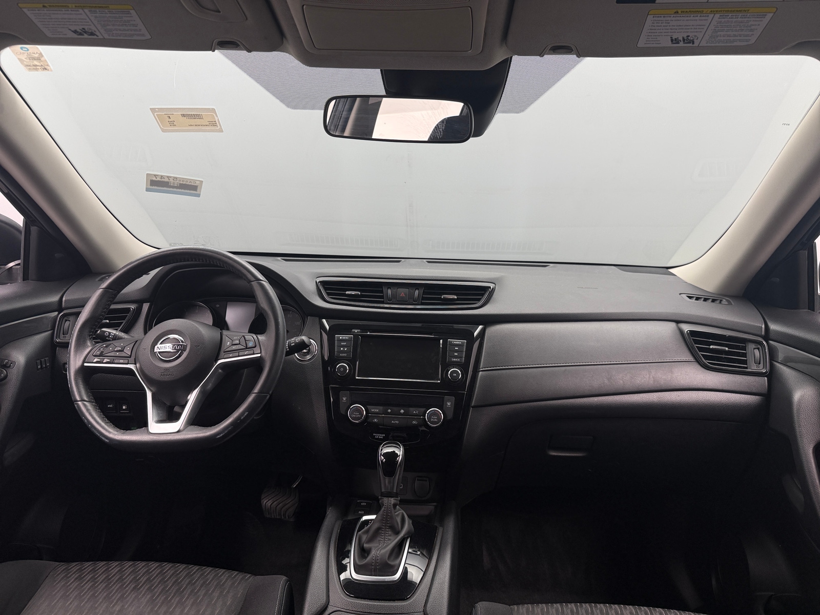 Thumbnail: 2019 Nissan Rogue - 3