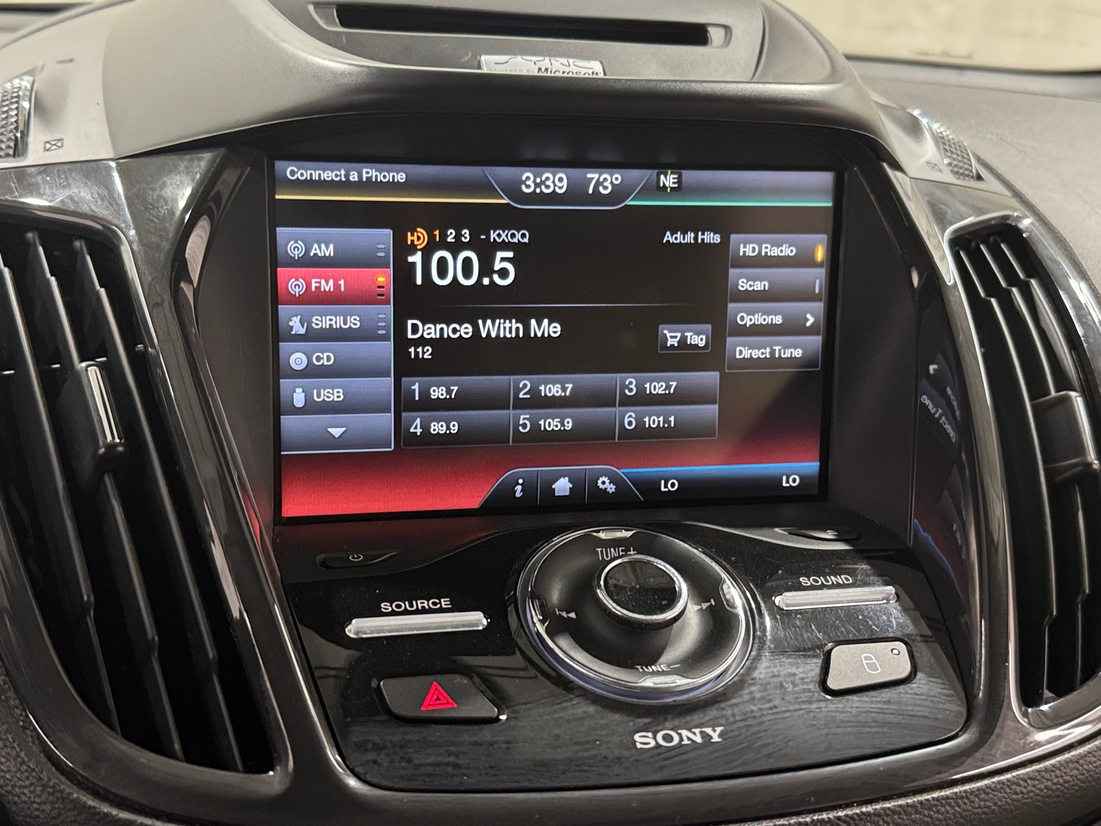 Thumbnail: 2014 Ford Escape - 3
