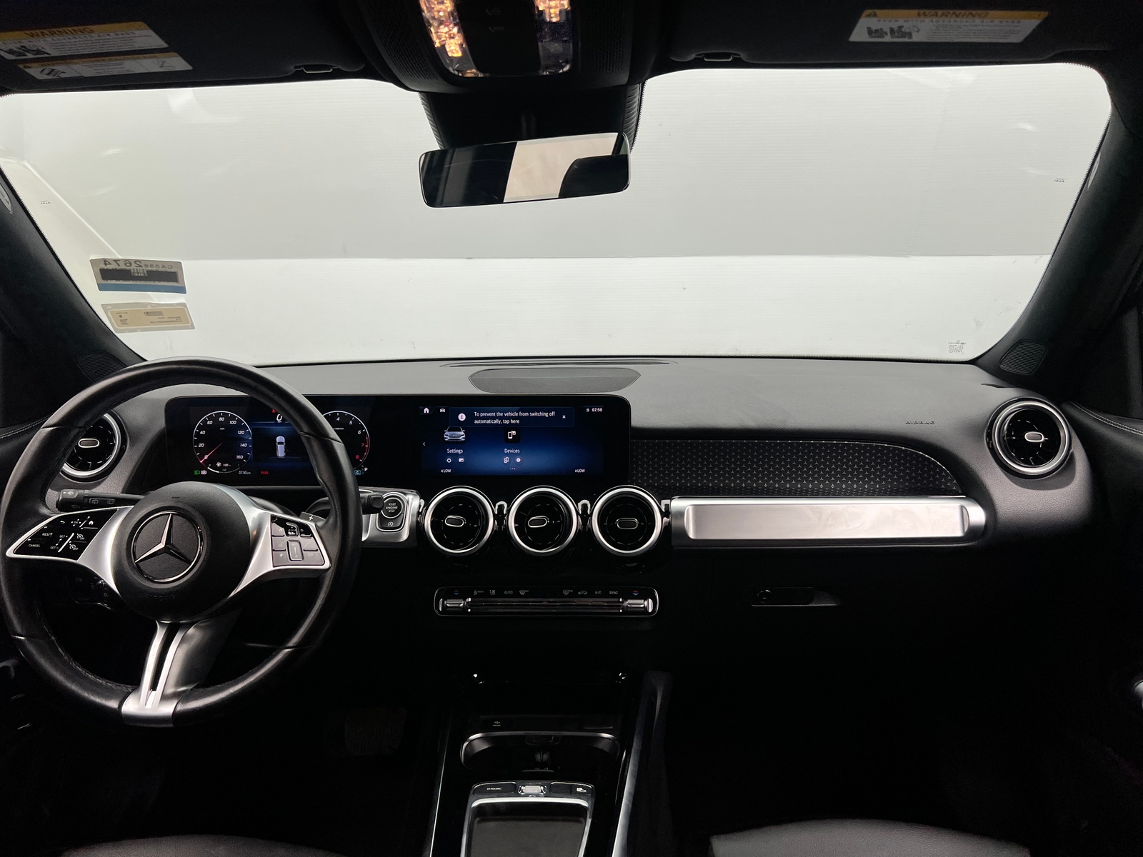 Thumbnail: 2025 Mercedes-Benz GLB - 2
