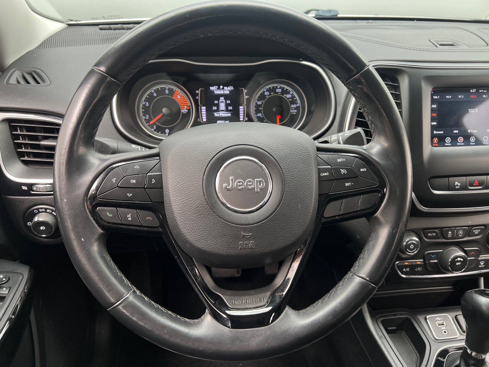 Thumbnail: 2019 Jeep Cherokee - 5