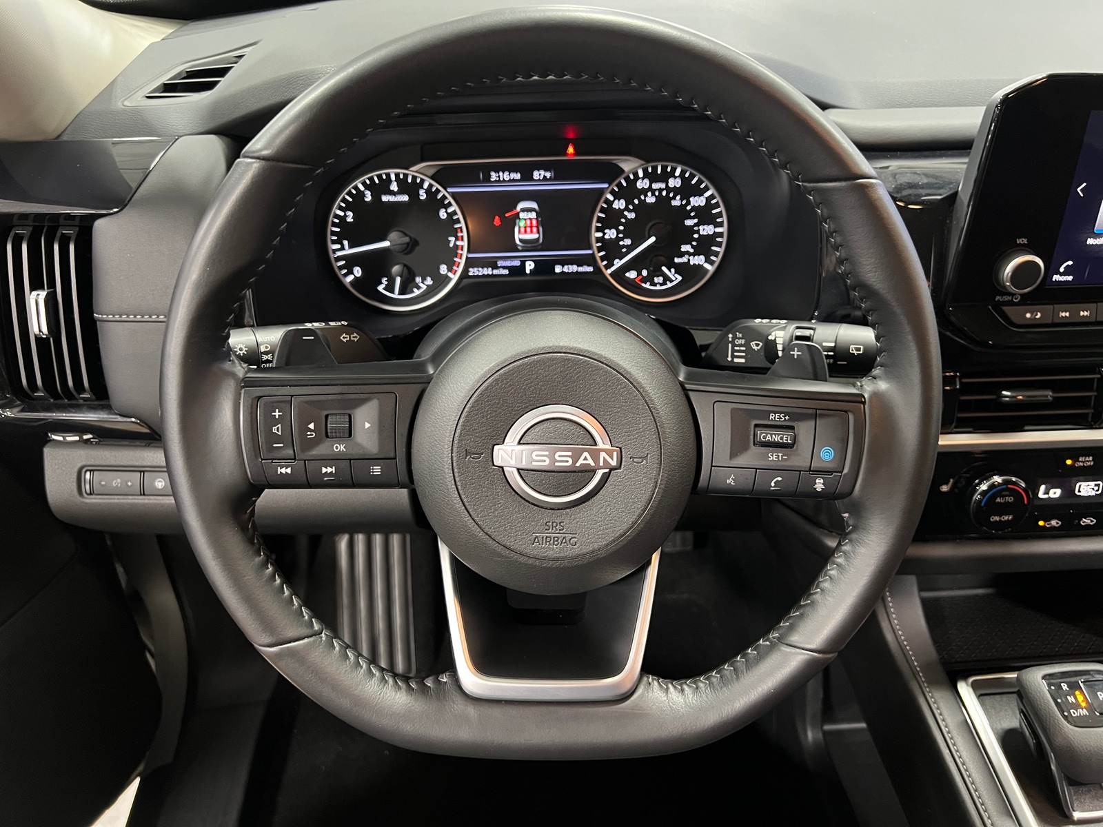 Thumbnail: 2025 Nissan Pathfinder - 5
