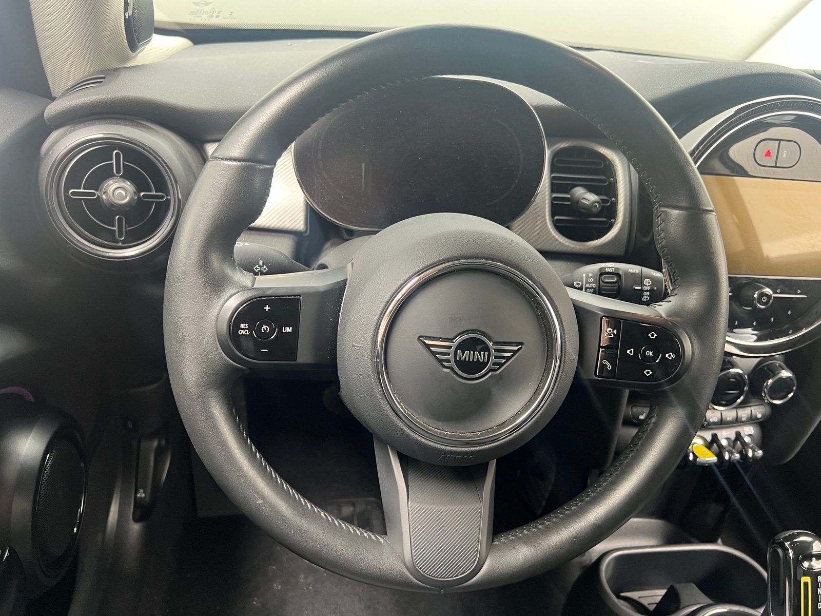 Thumbnail: 2024 MINI Cooper Hardtop - 4
