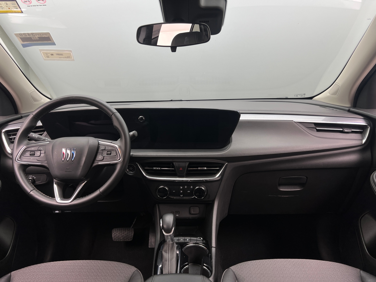 Thumbnail: 2025 Buick Encore GX - 2