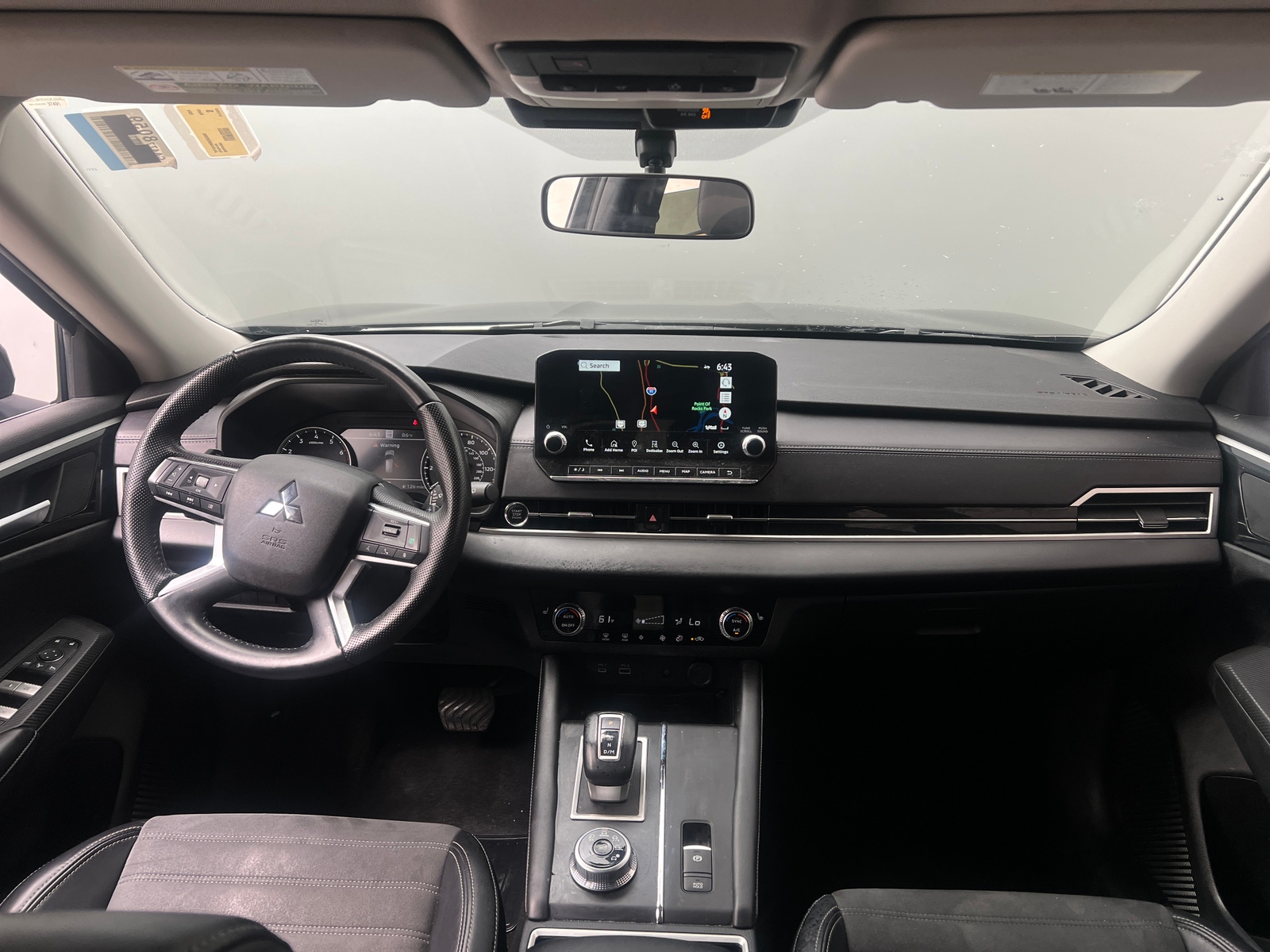 Thumbnail: 2024 Mitsubishi Outlander - 2