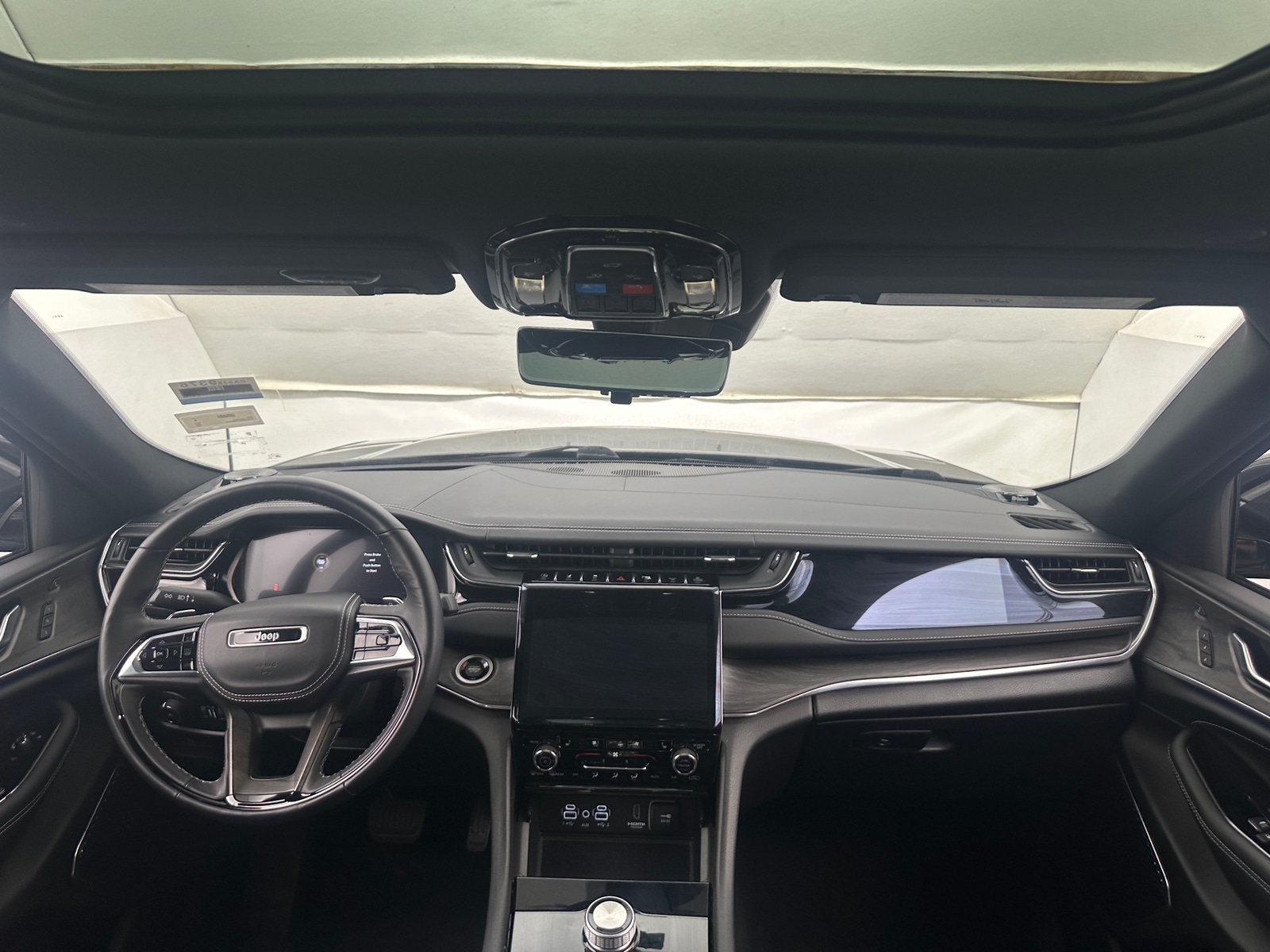 Thumbnail: 2023 Jeep Grand Cherokee - 2
