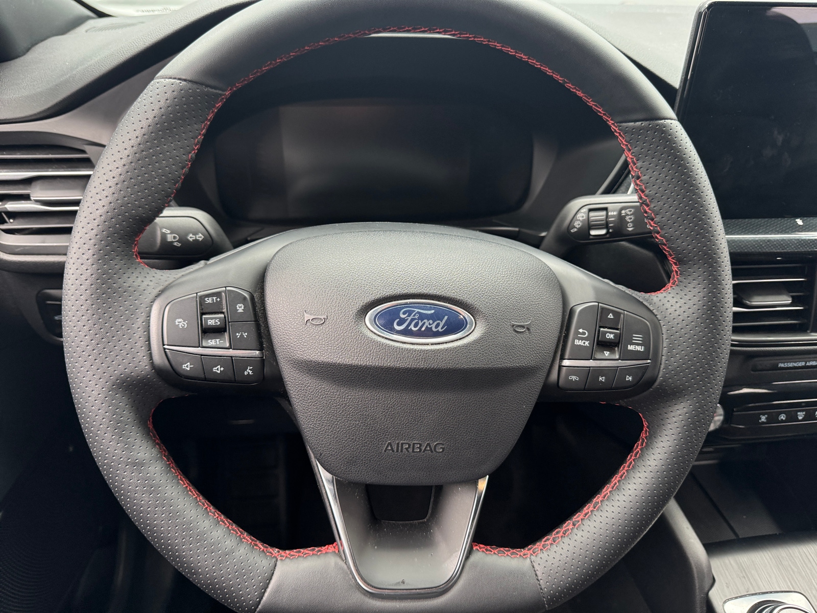 Thumbnail: 2024 Ford Escape - 5