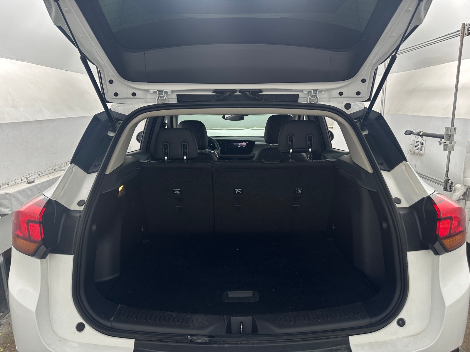 Thumbnail: 2025 Buick Encore GX - 6