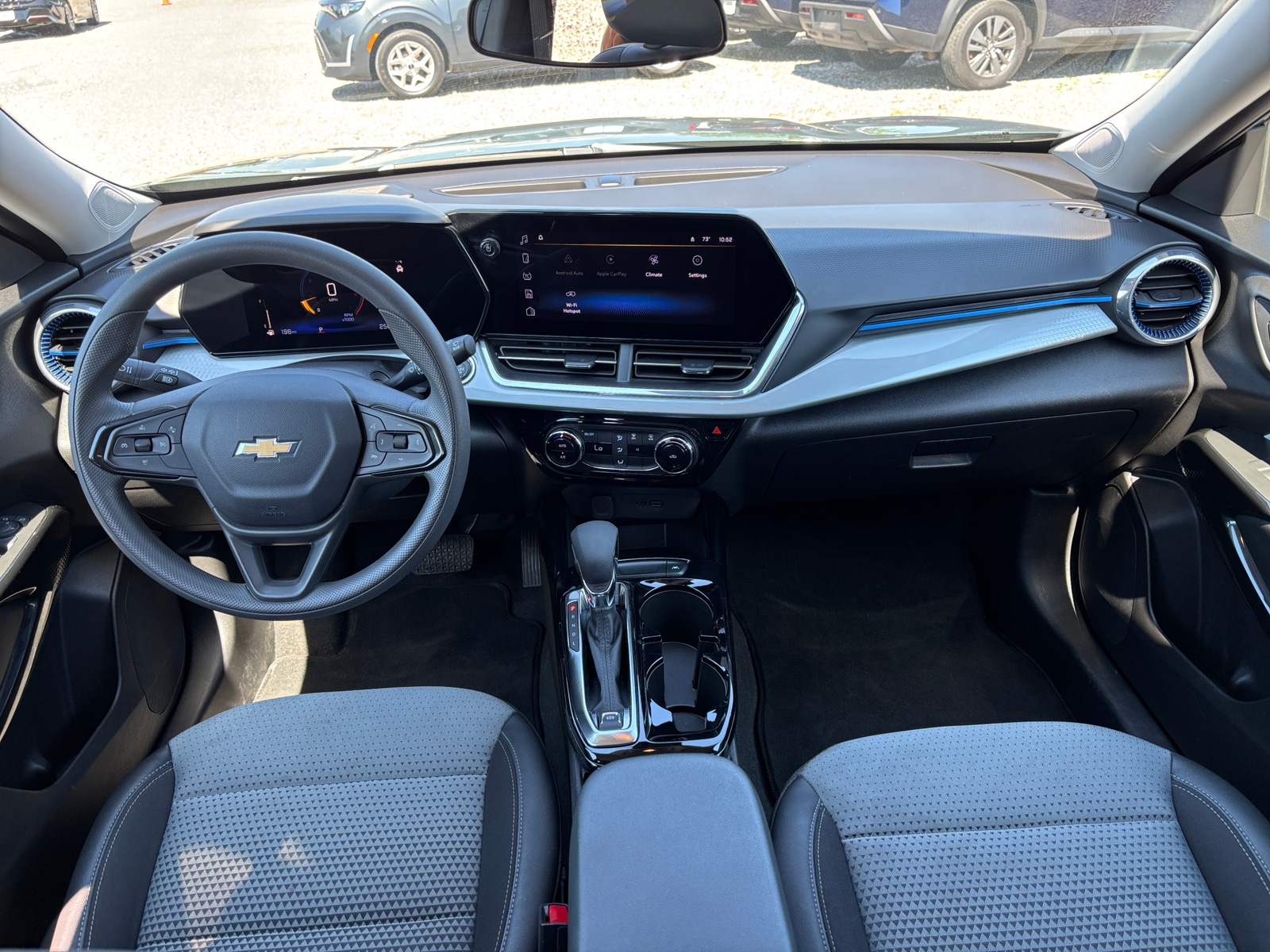 Thumbnail: 2025 Chevrolet Trax - 3