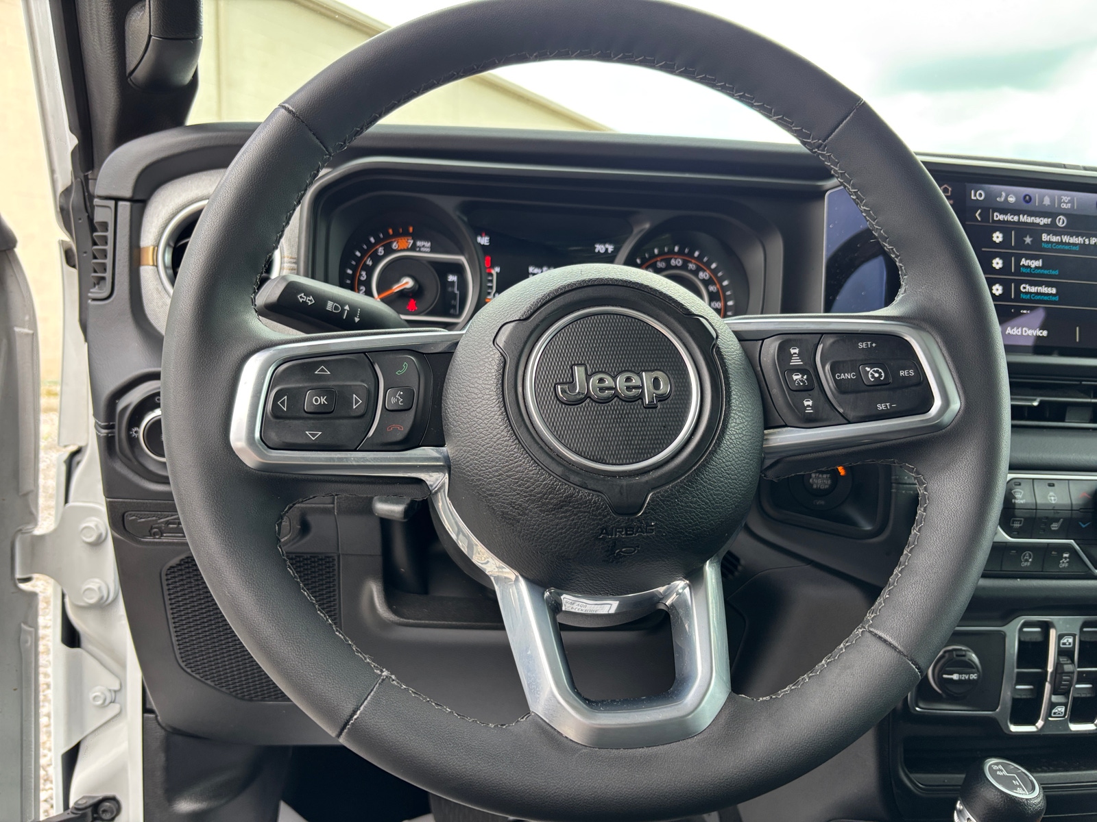 Thumbnail: 2025 Jeep Wrangler - 5