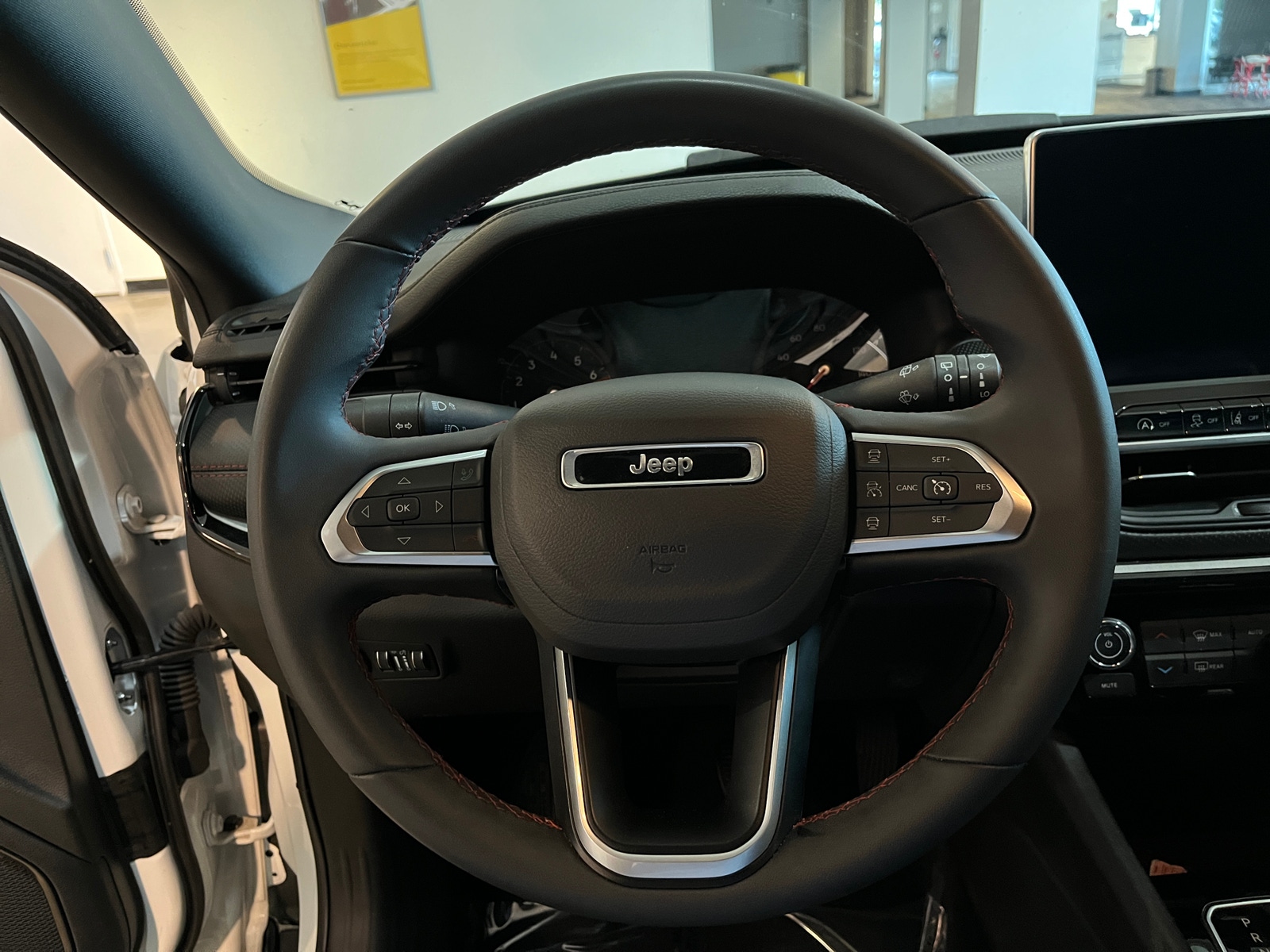 Thumbnail: 2025 Jeep Compass - 5