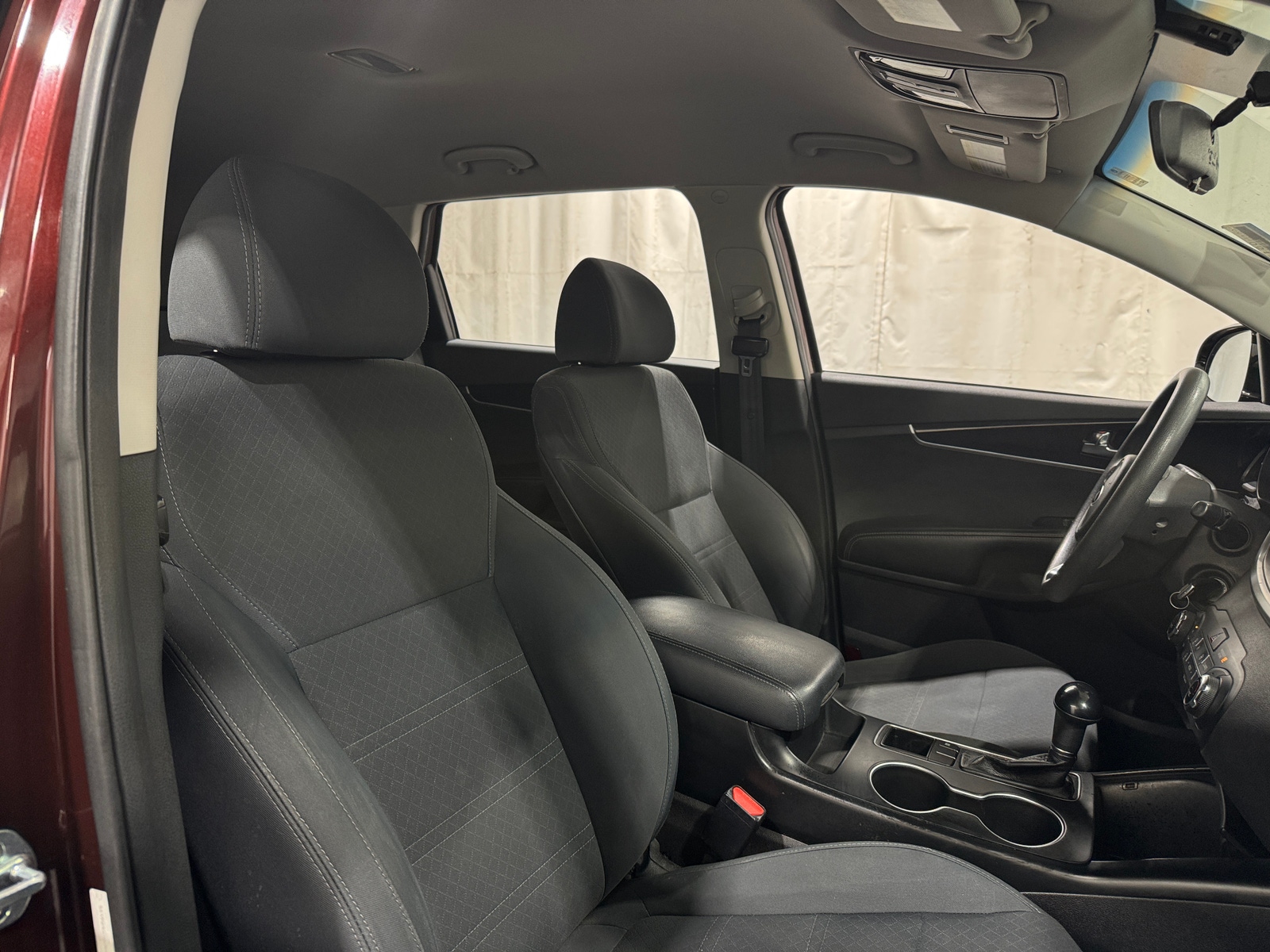 Thumbnail: 2018 Kia Sorento - 2