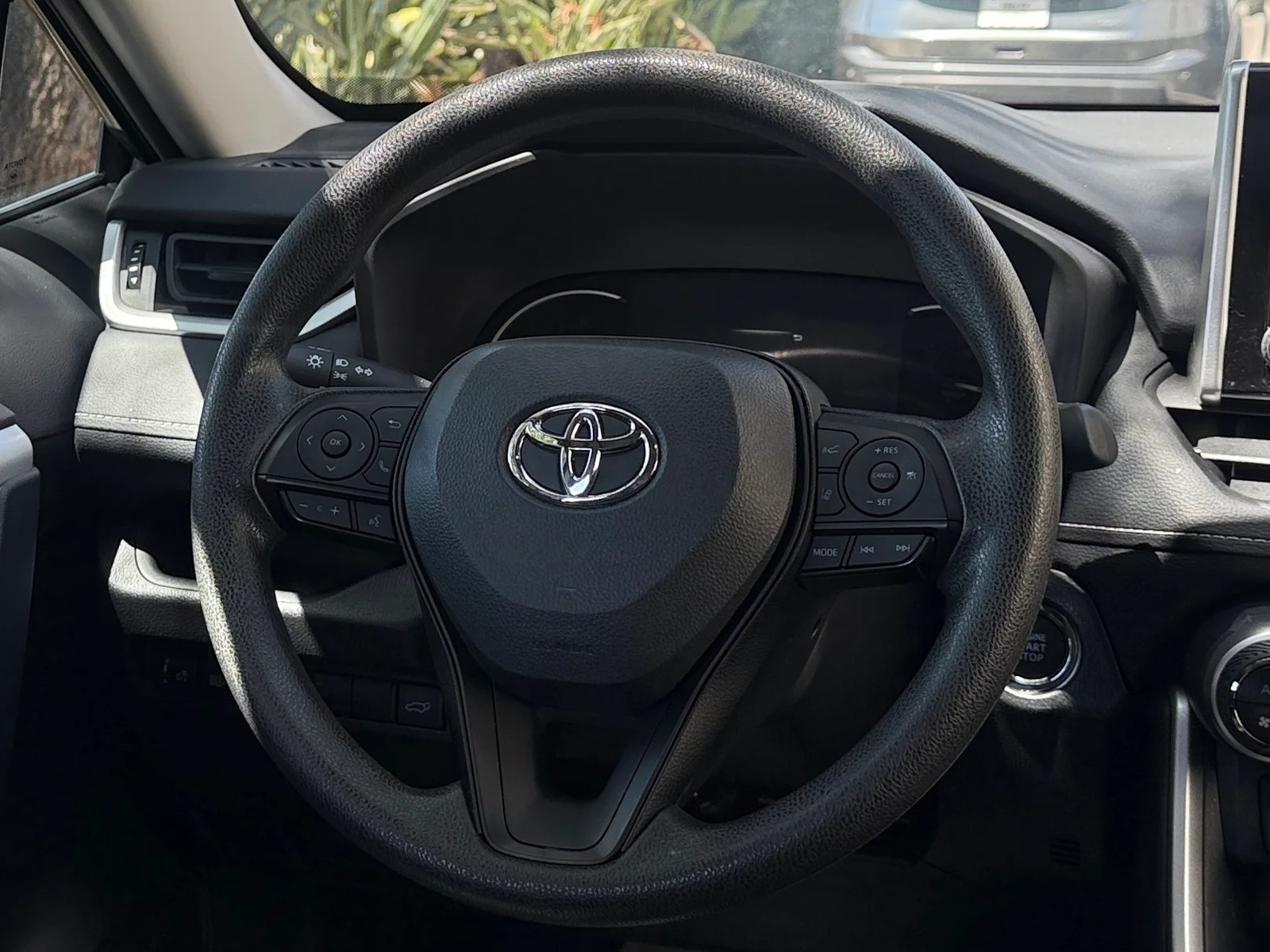 Thumbnail: 2025 Toyota RAV4 - 5