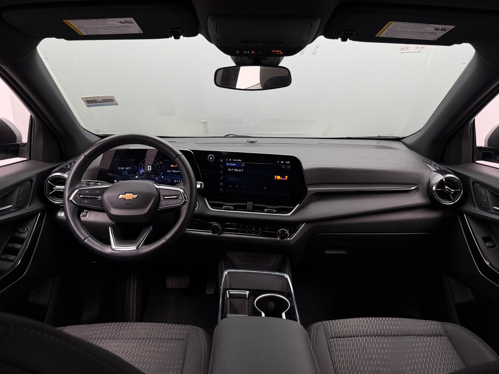 Thumbnail: 2025 Chevrolet Equinox - 3