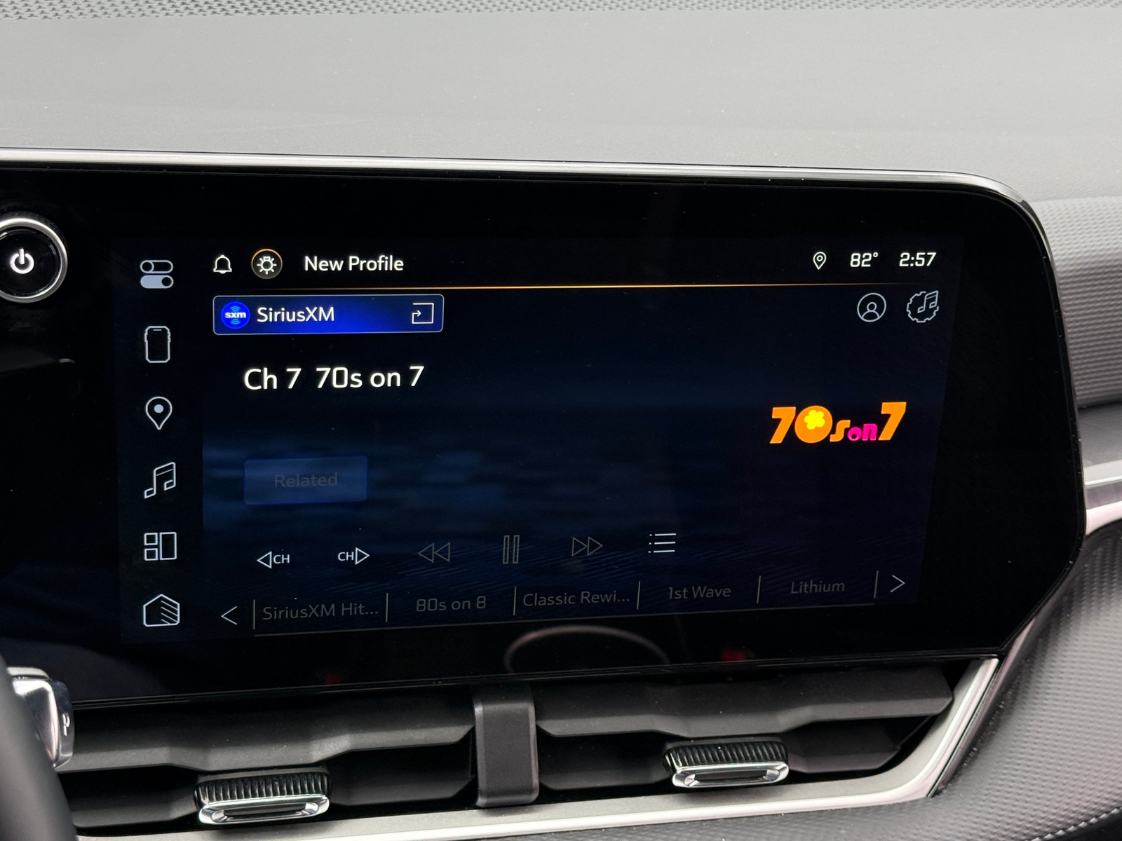 Thumbnail: 2025 Chevrolet Equinox - 4