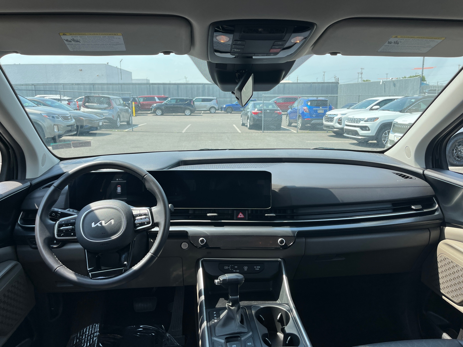 Thumbnail: 2026 Kia Carnival - 3