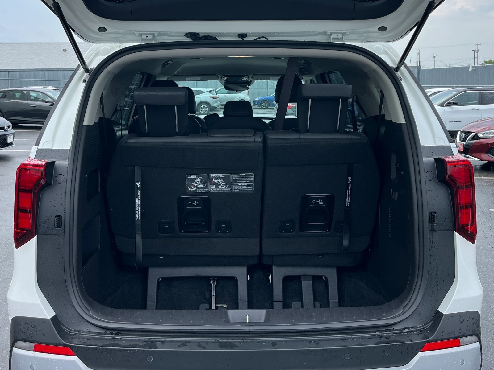 Thumbnail: 2026 Kia Carnival - 7
