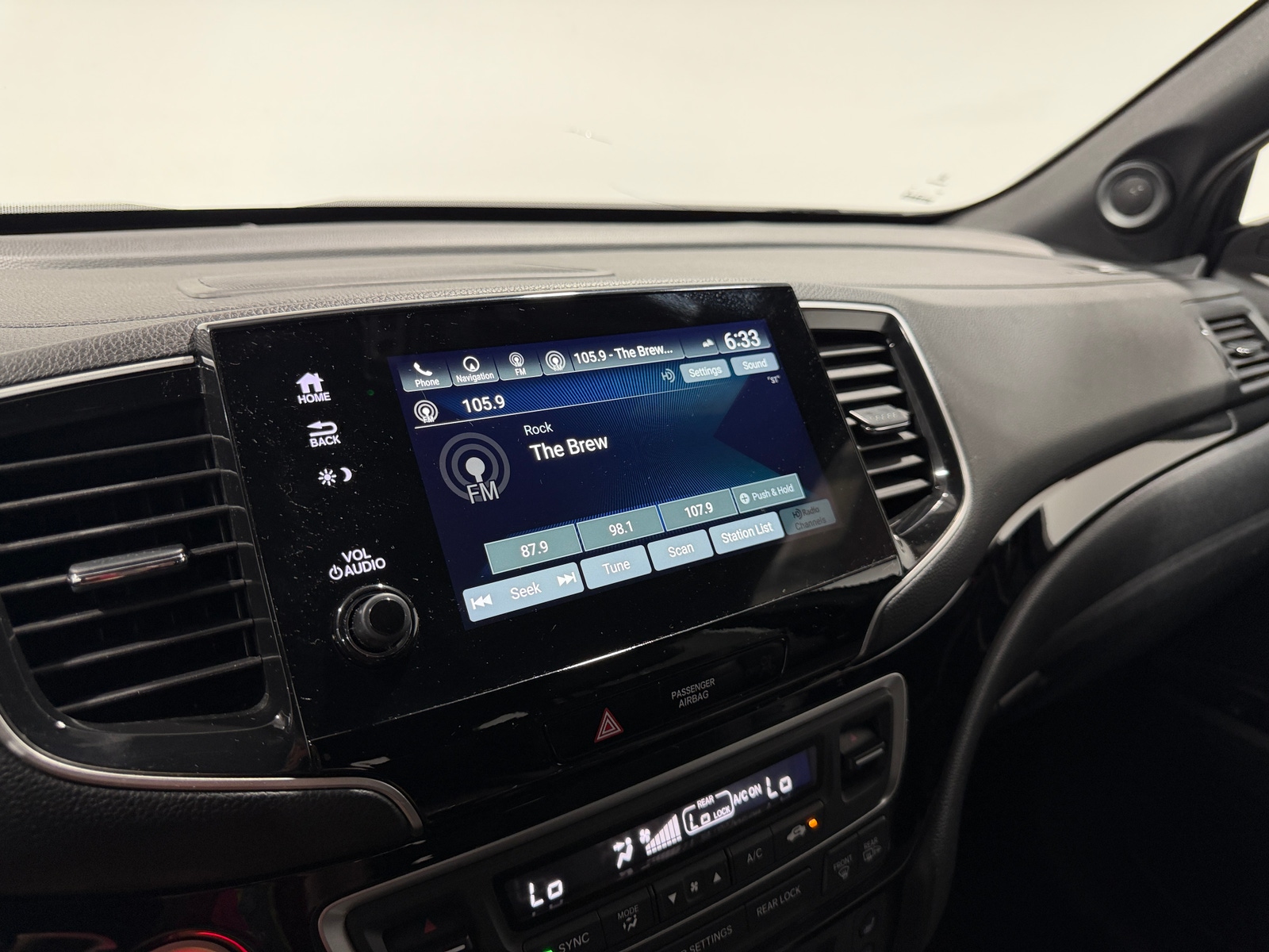 Thumbnail: 2021 Honda Pilot - 3