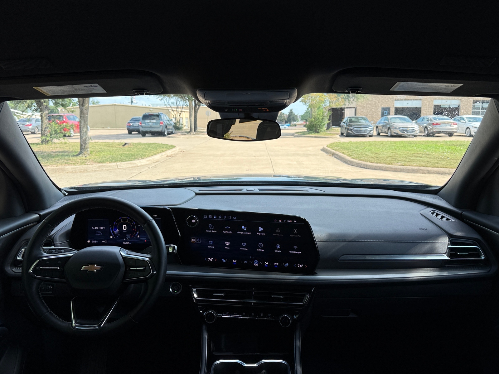 Thumbnail: 2025 Chevrolet Traverse - 3