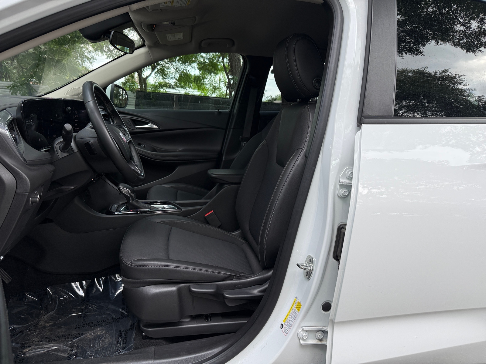 Thumbnail: 2025 Buick Encore GX - 2