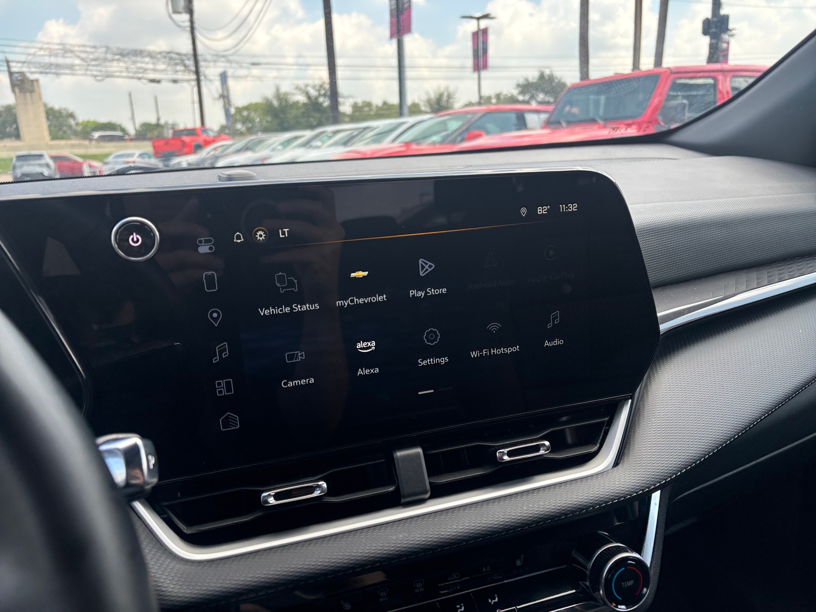 Thumbnail: 2025 Chevrolet Equinox - 4