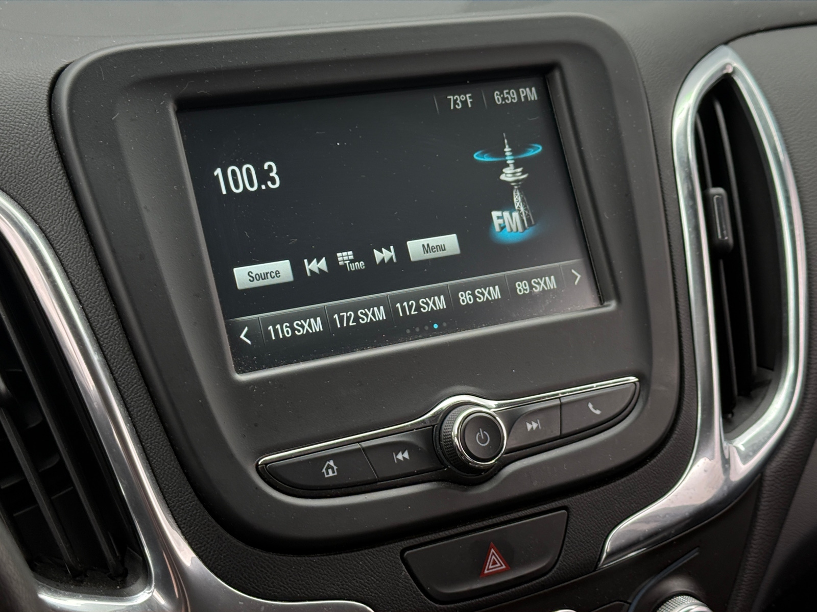 Thumbnail: 2018 Chevrolet Equinox - 4