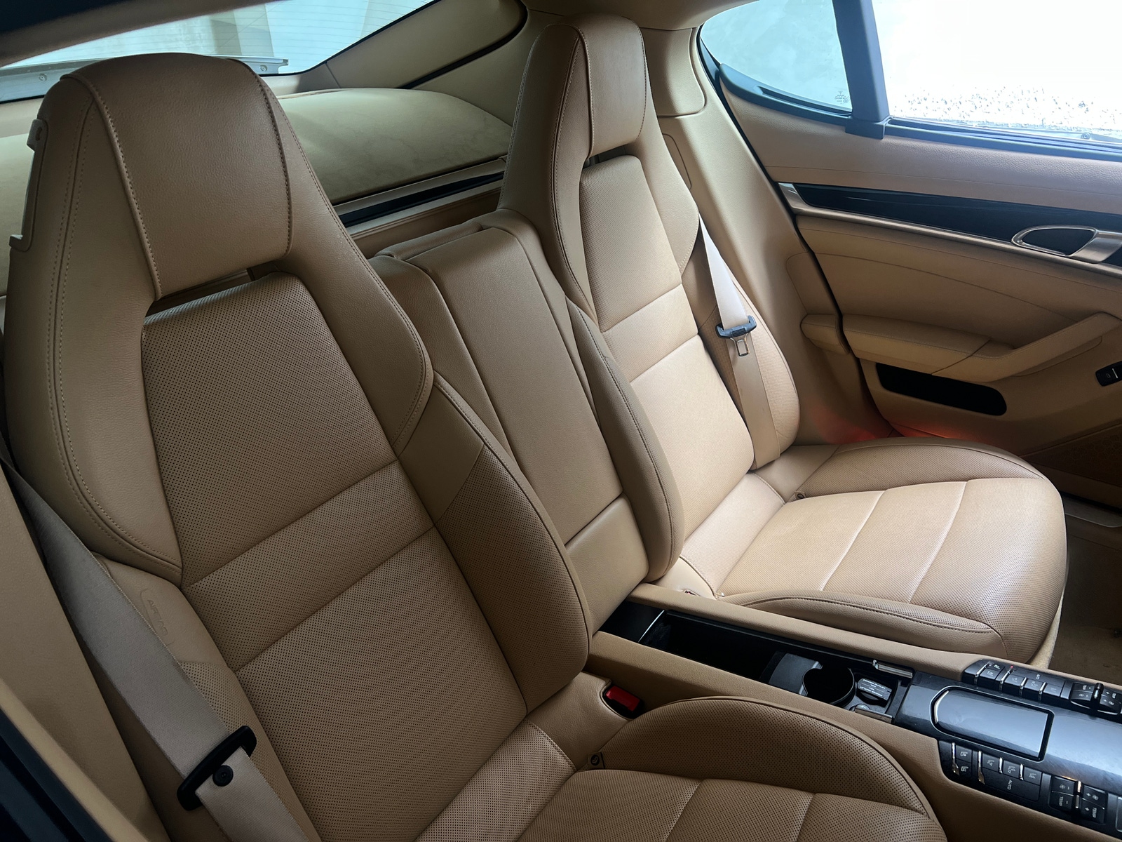 Thumbnail: 2012 Porsche Panamera - 5