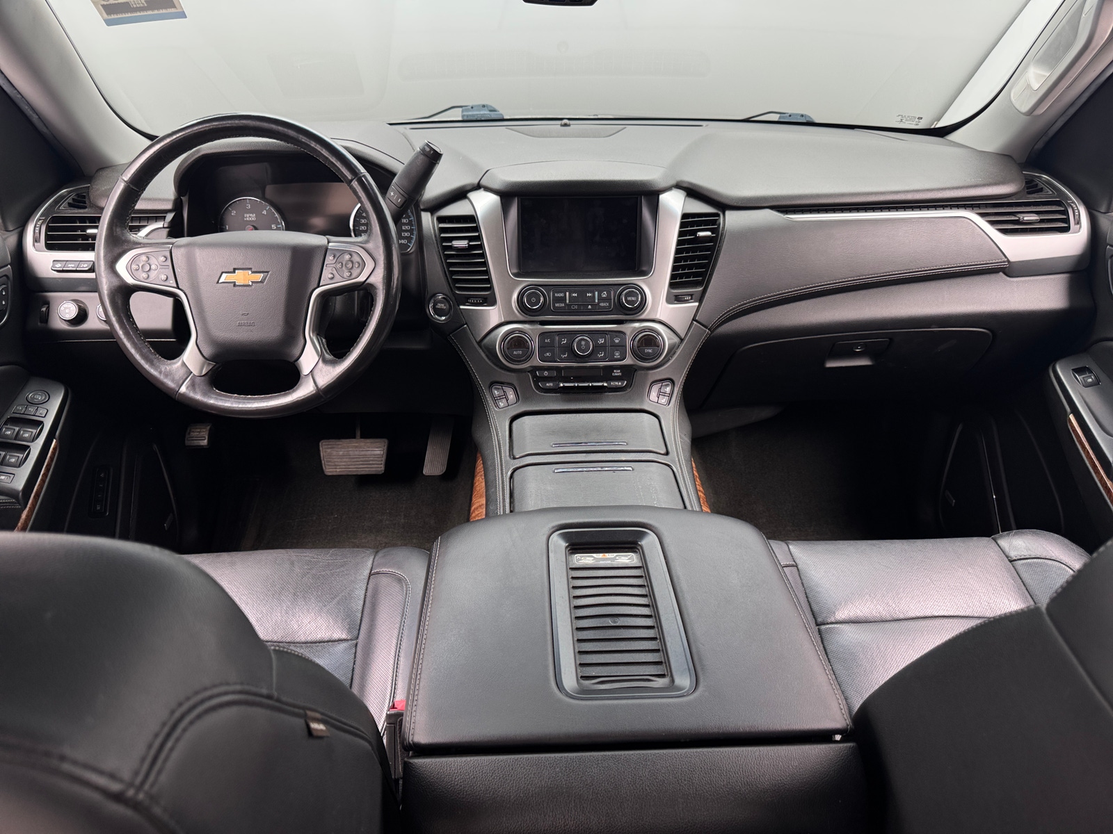 Thumbnail: 2018 Chevrolet Suburban - 2