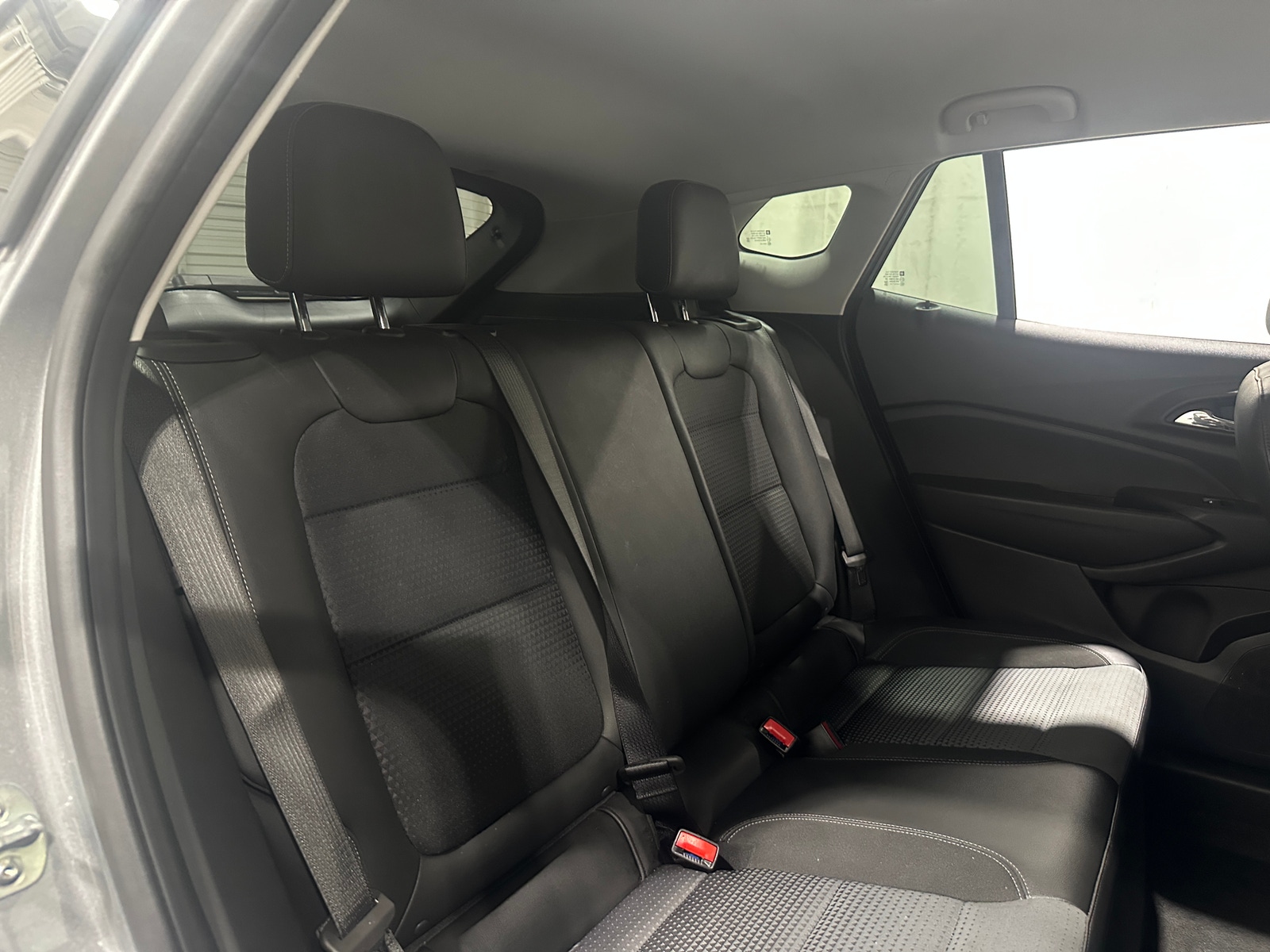 Thumbnail: 2025 Chevrolet Trax - 6