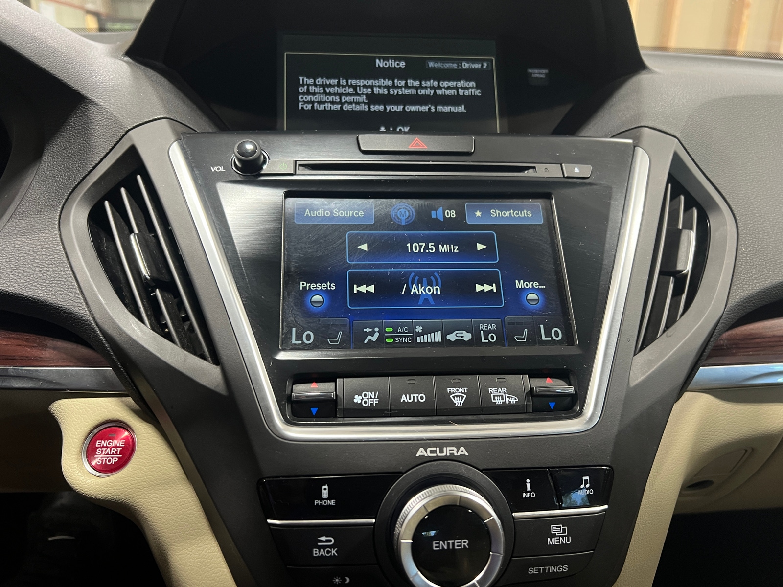 Thumbnail: 2014 Acura MDX - 3