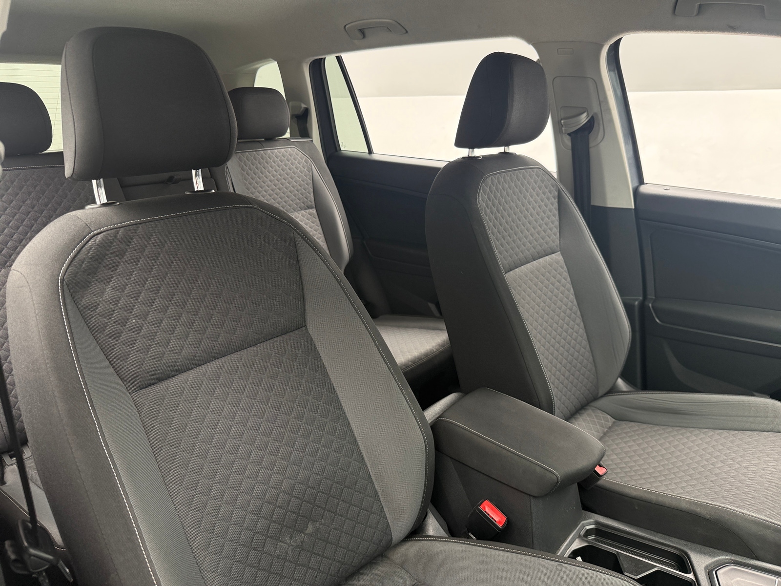 Thumbnail: 2021 Volkswagen Tiguan - 2