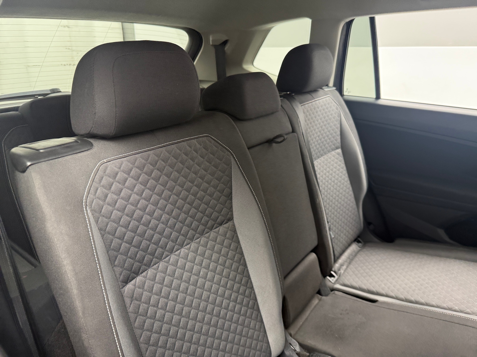 Thumbnail: 2021 Volkswagen Tiguan - 6