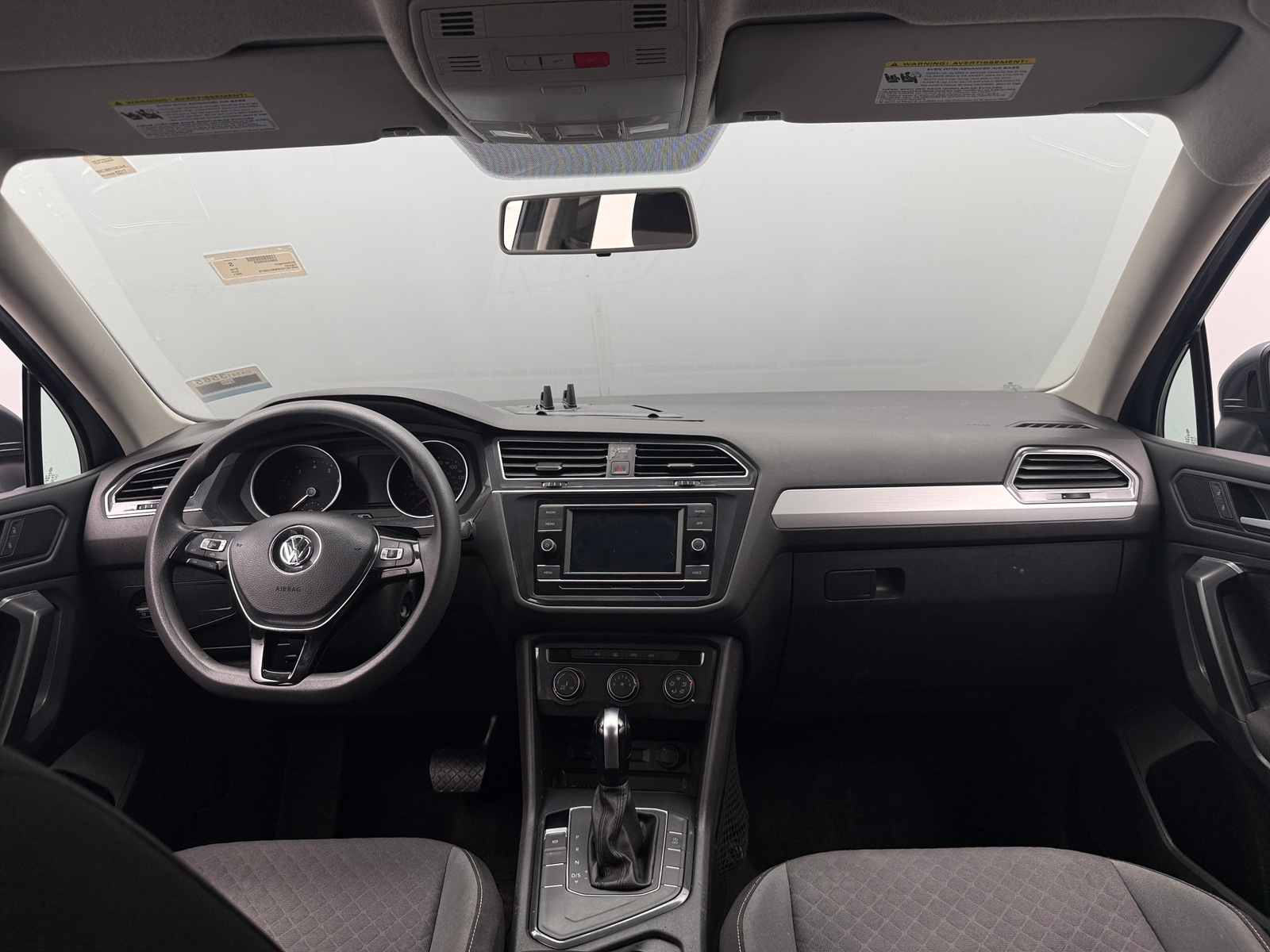 Thumbnail: 2021 Volkswagen Tiguan - 3