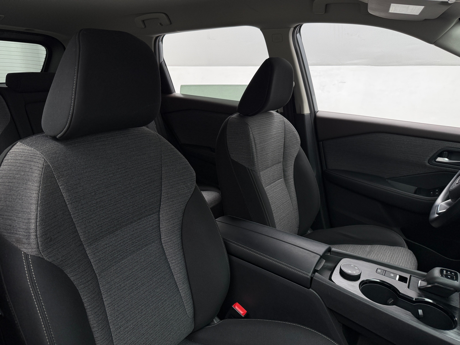 Thumbnail: 2023 Nissan Rogue - 2