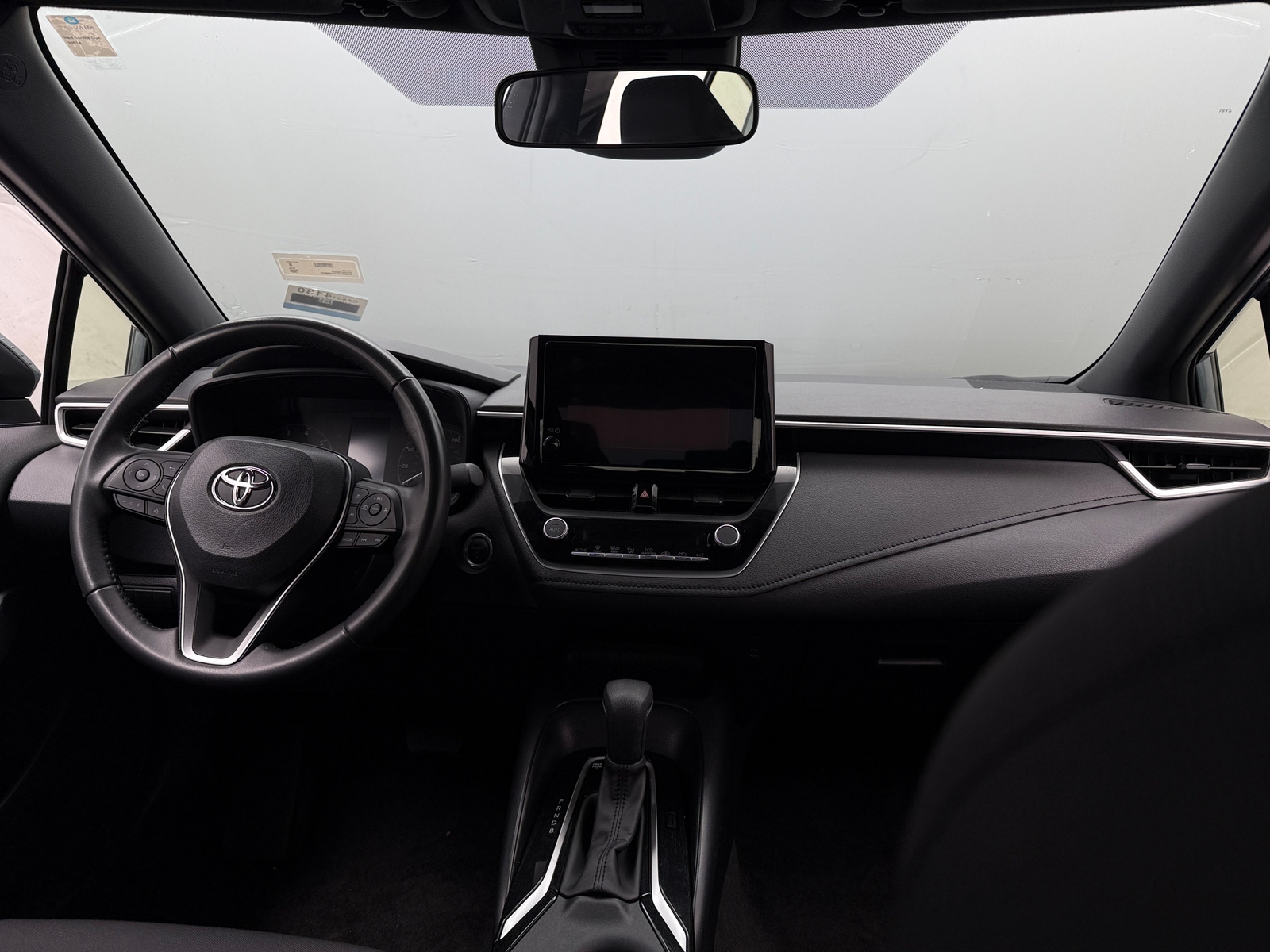 Thumbnail: 2024 Toyota Corolla - 3