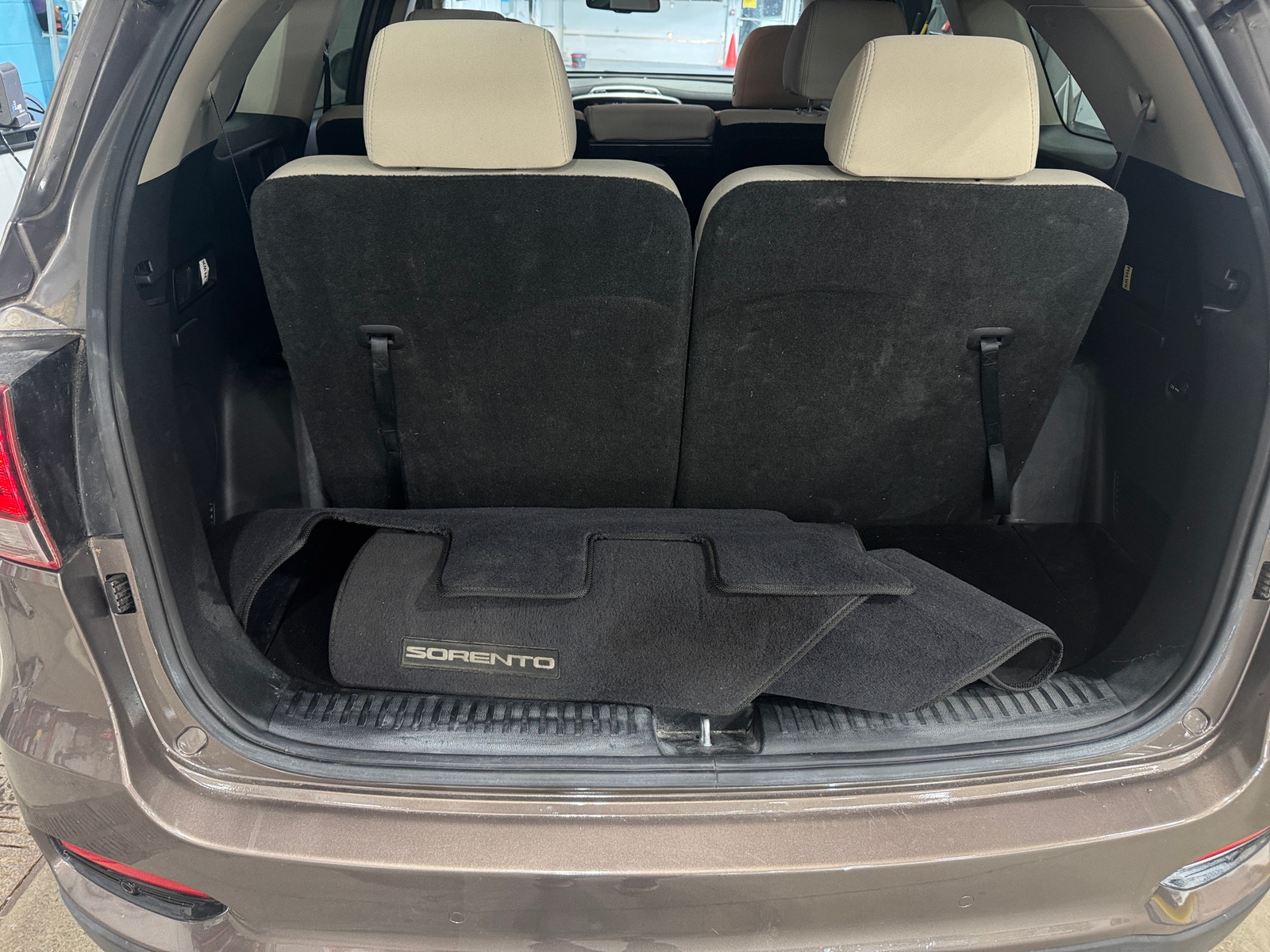 Thumbnail: 2019 Kia Sorento - 7
