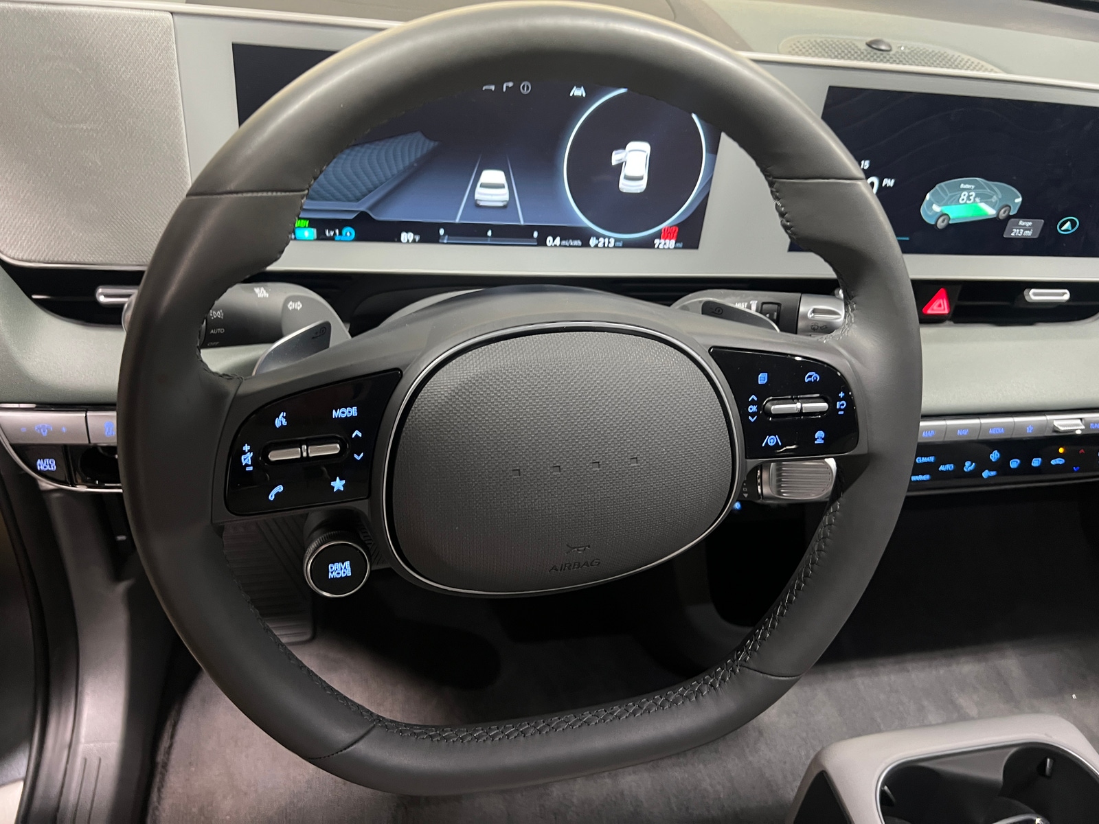 Thumbnail: 2023 Hyundai Ioniq 5 - 4