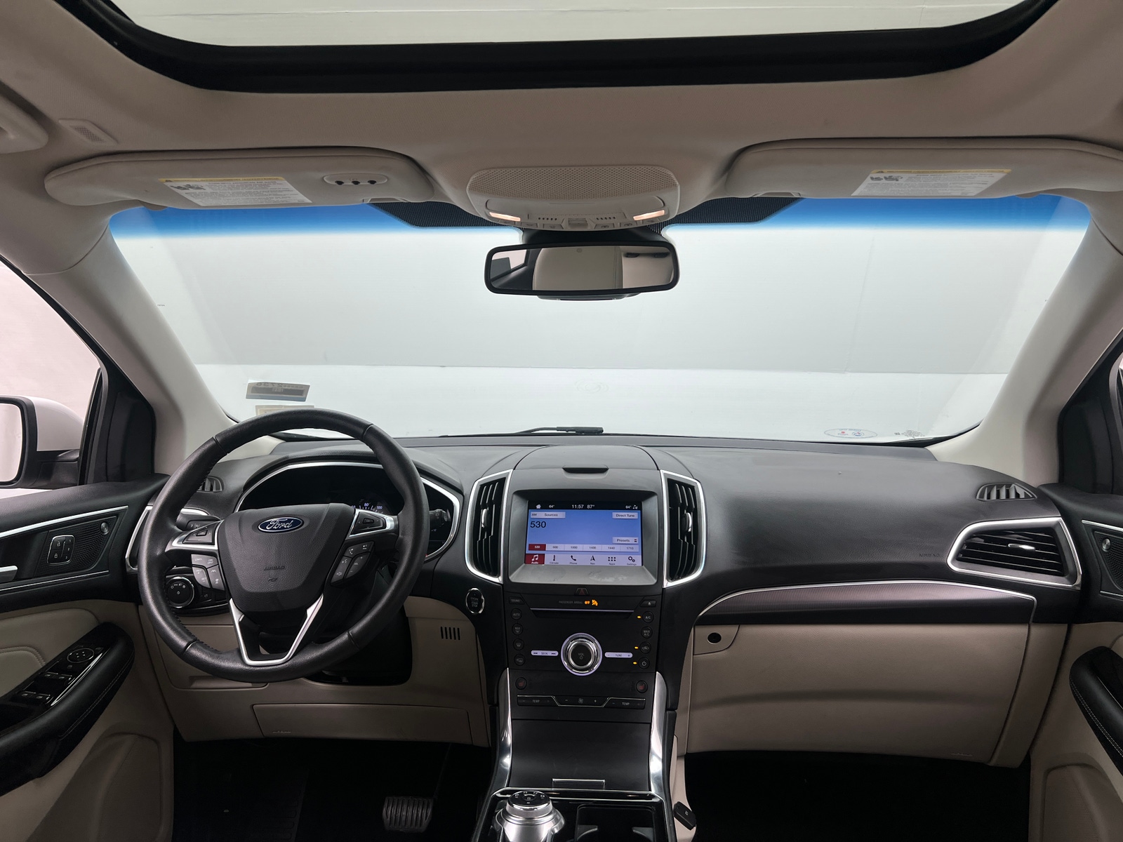 Thumbnail: 2019 Ford Edge - 2