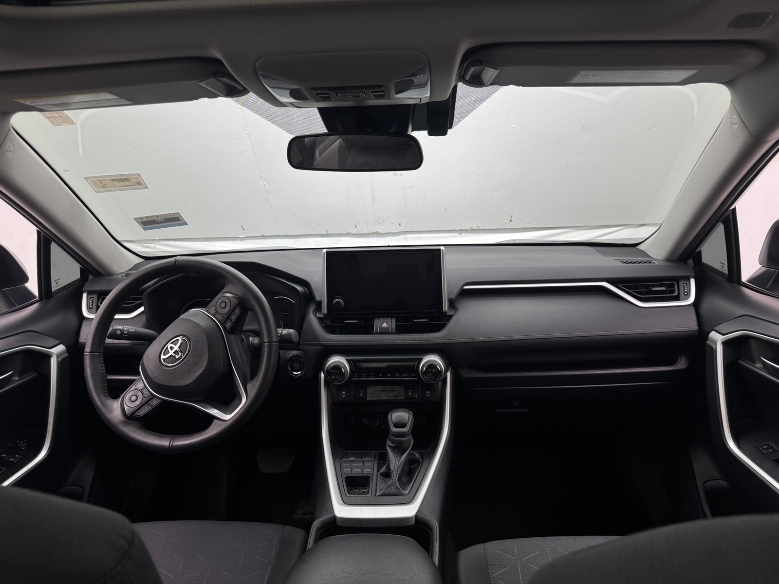 Thumbnail: 2024 Toyota RAV4 - 3