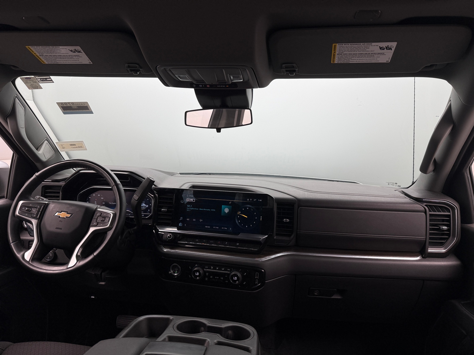 Thumbnail: 2023 Chevrolet Silverado 1500 - 3