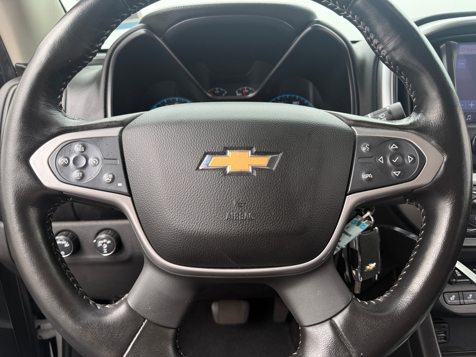 Thumbnail: 2019 Chevrolet Colorado - 4