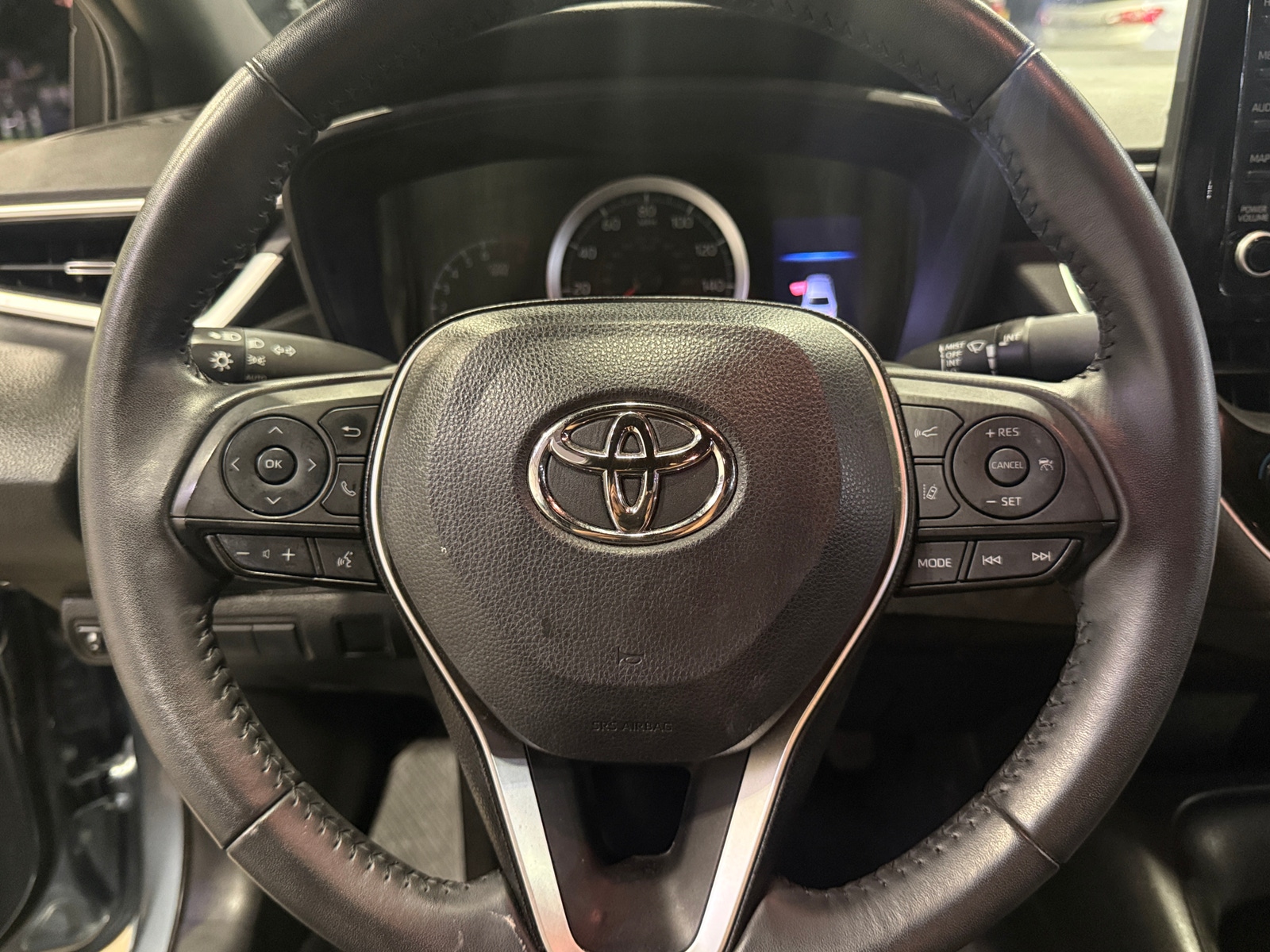 Thumbnail: 2022 Toyota Corolla - 5