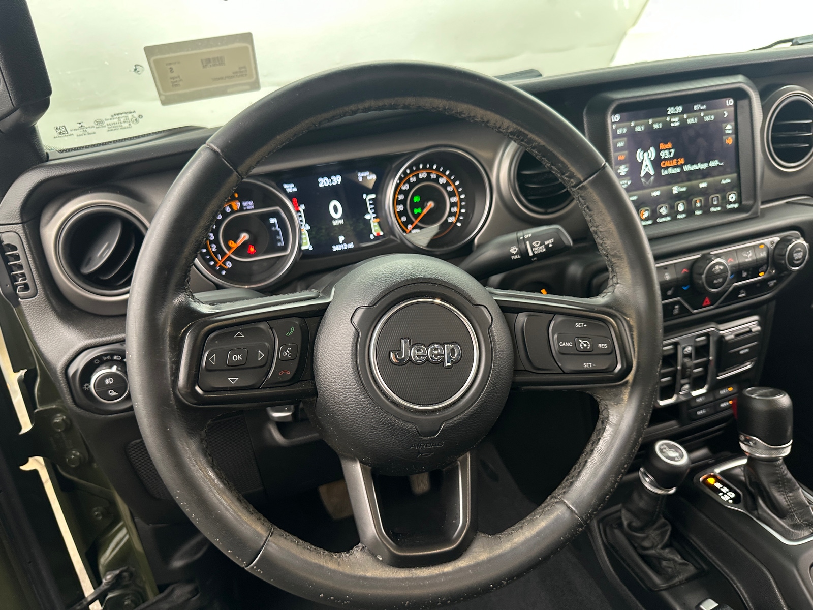 Thumbnail: 2023 Jeep Gladiator - 5