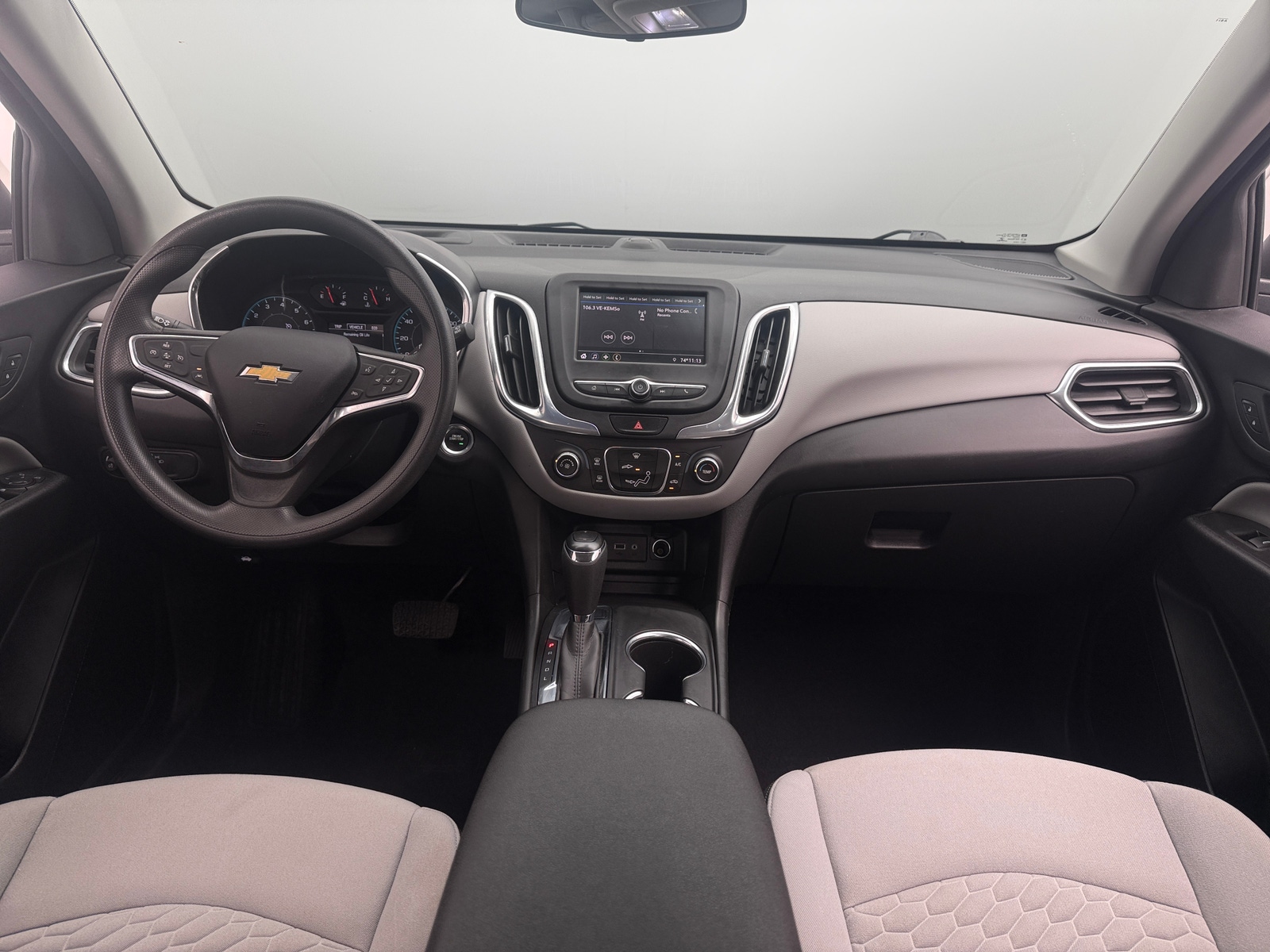 Thumbnail: 2021 Chevrolet Equinox - 3